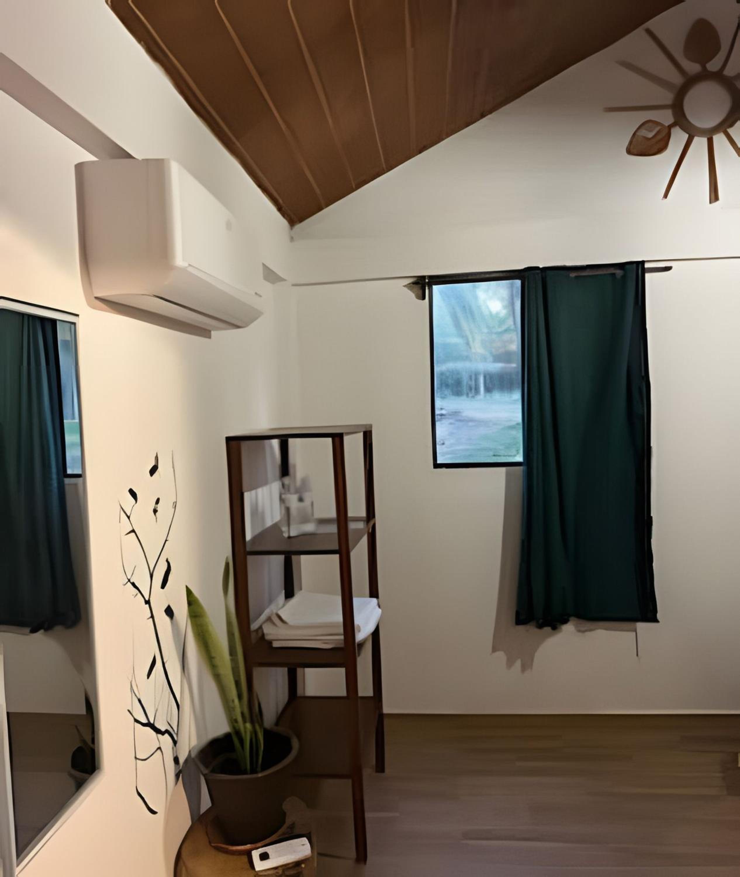 Deluxe Bungalow photo 3