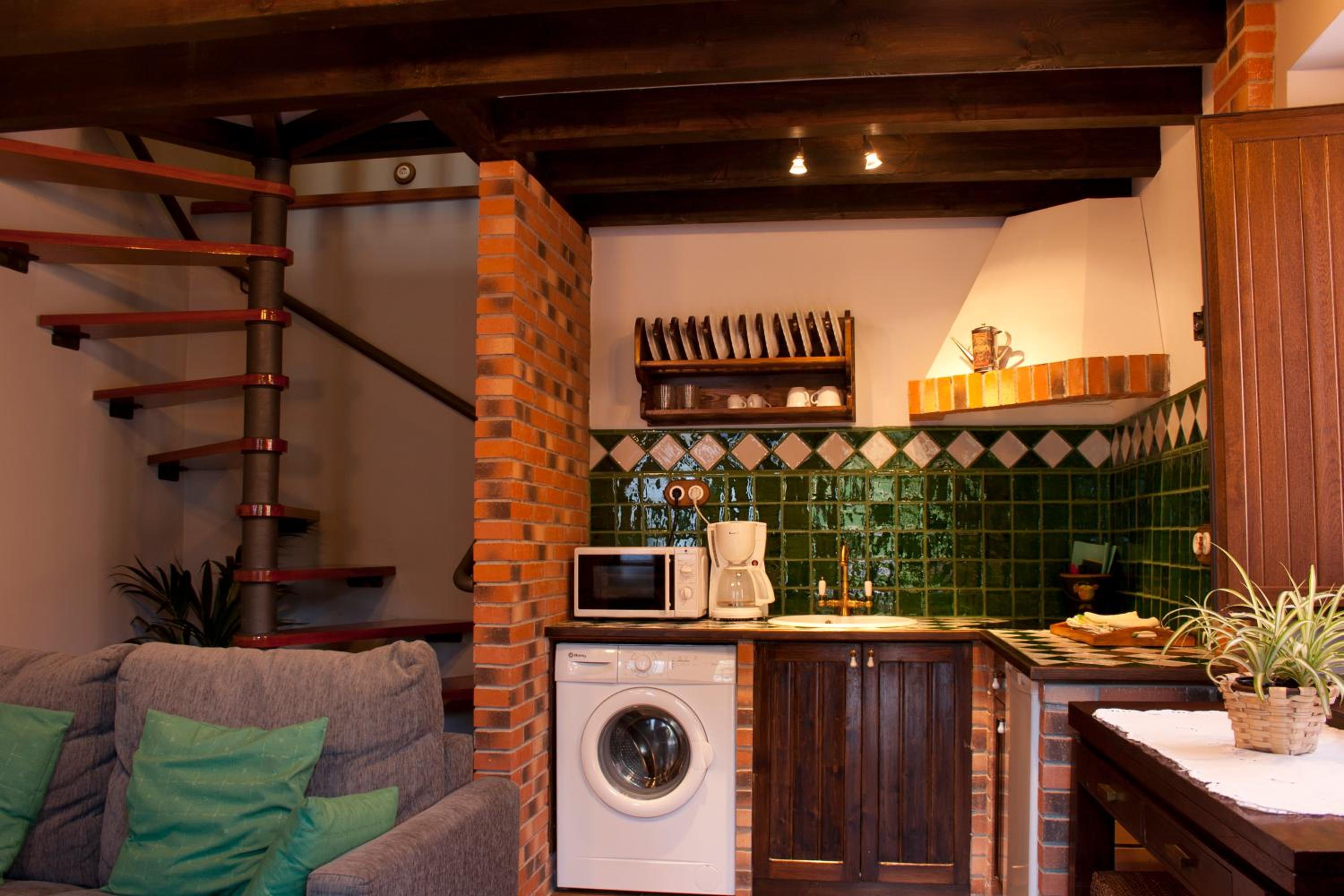 One-Bedroom Apartment (2 - 3 Adults) photo 2