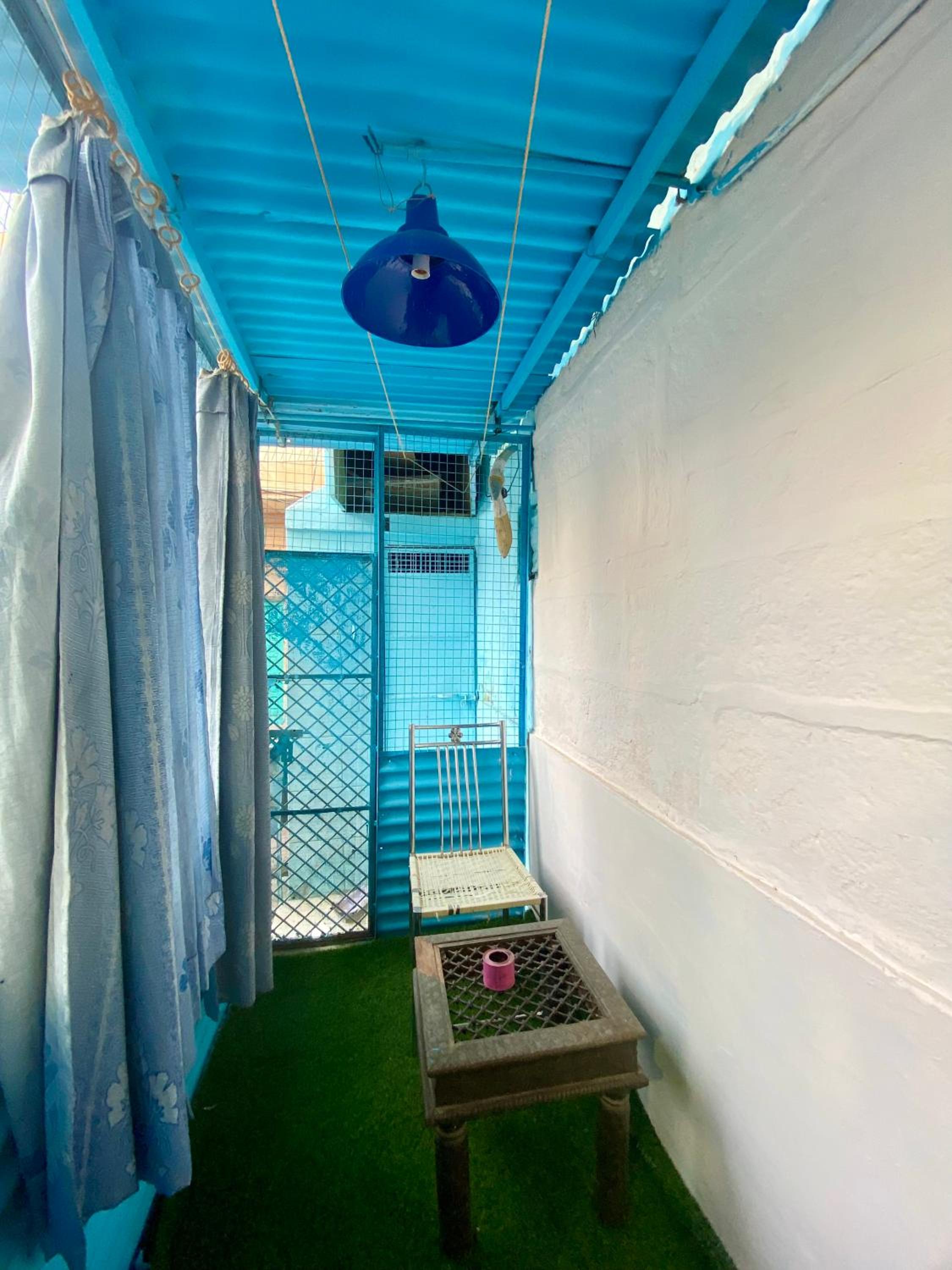 Deluxe Double Room with Balcony - Photo 3
