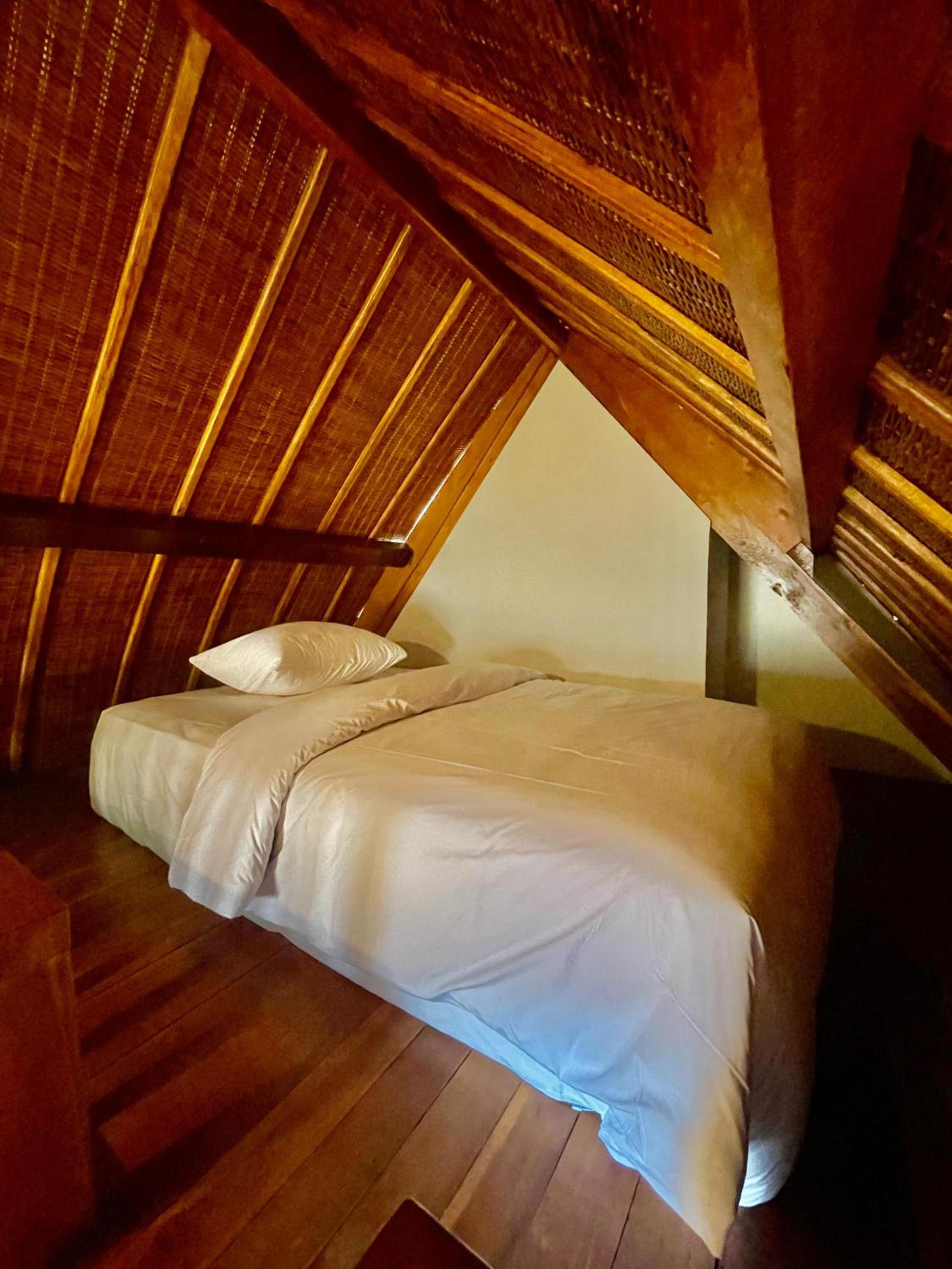 Triple Room - Photo 19