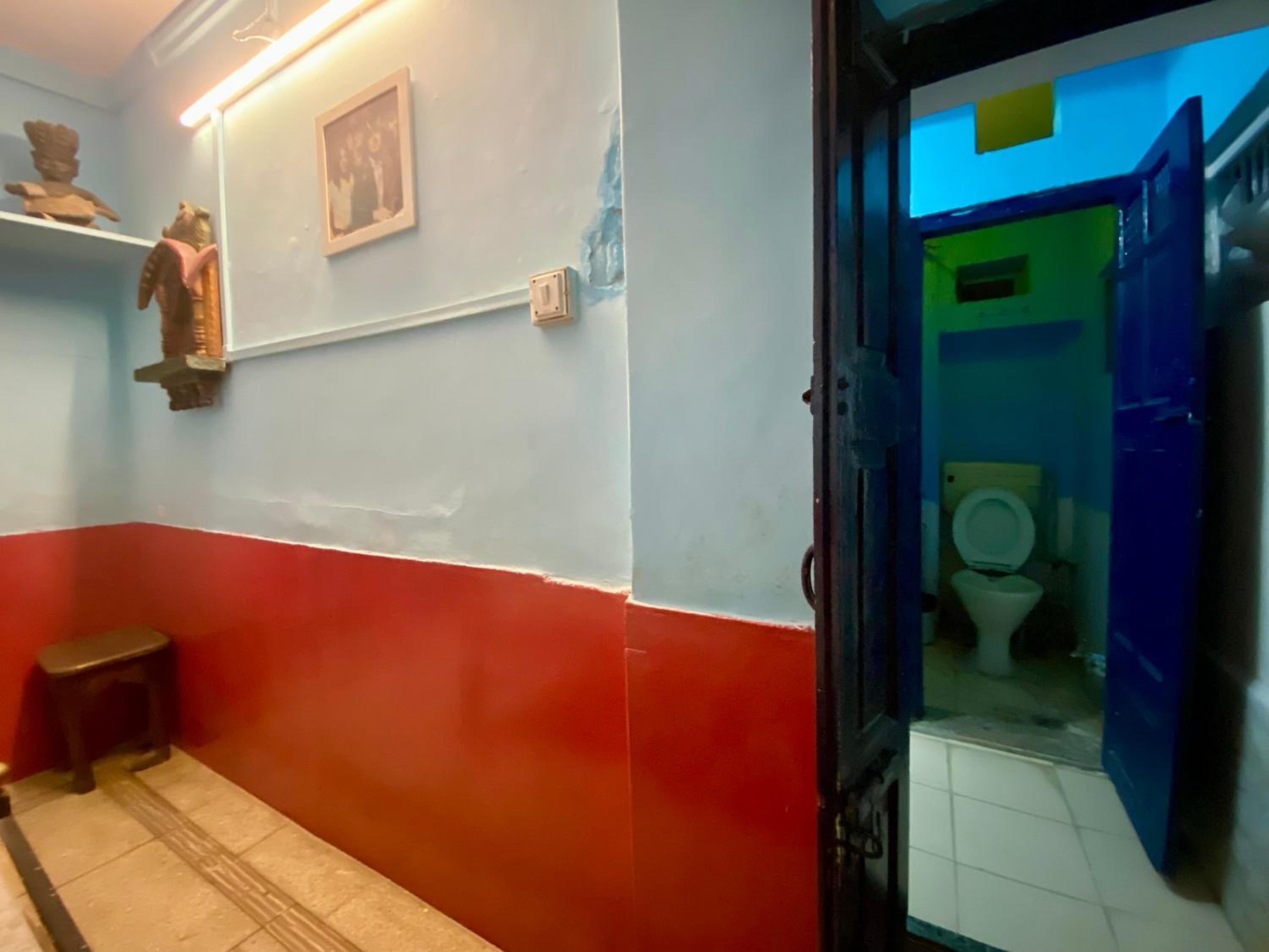Deluxe Double Room with Shower - Photo 13