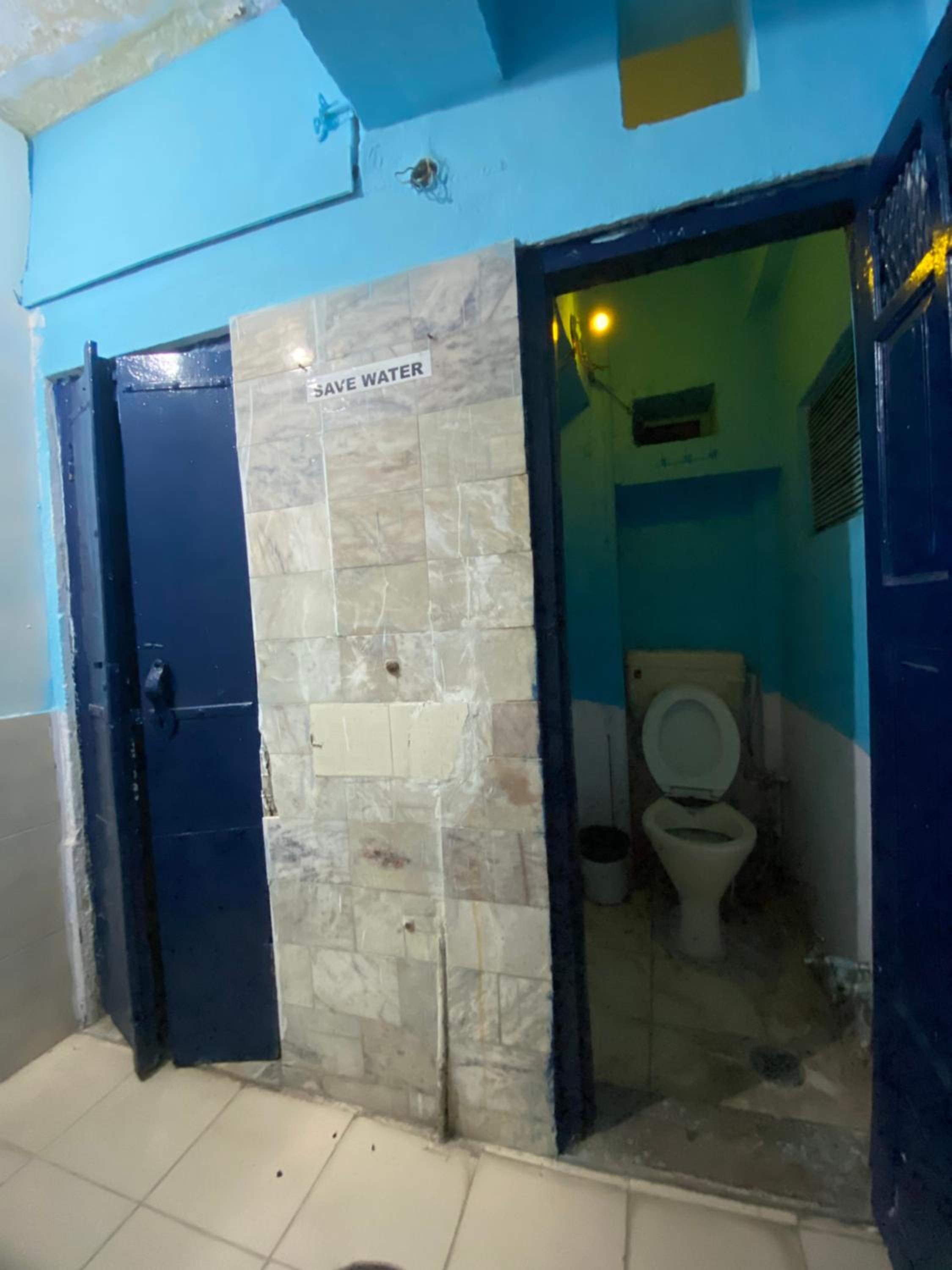 Deluxe Double Room with Shower - Photo 2