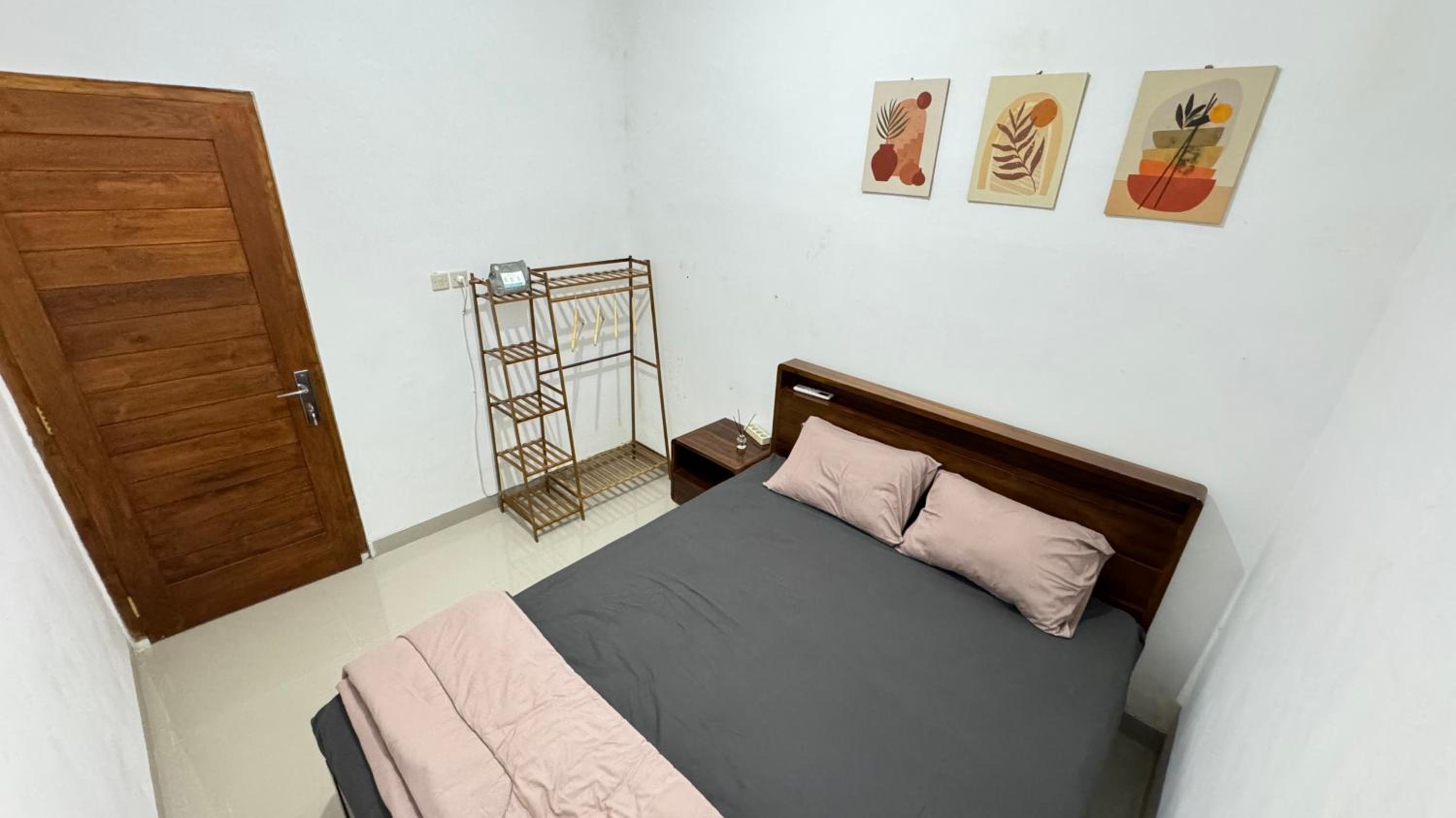 Two-Bedroom House photo 1