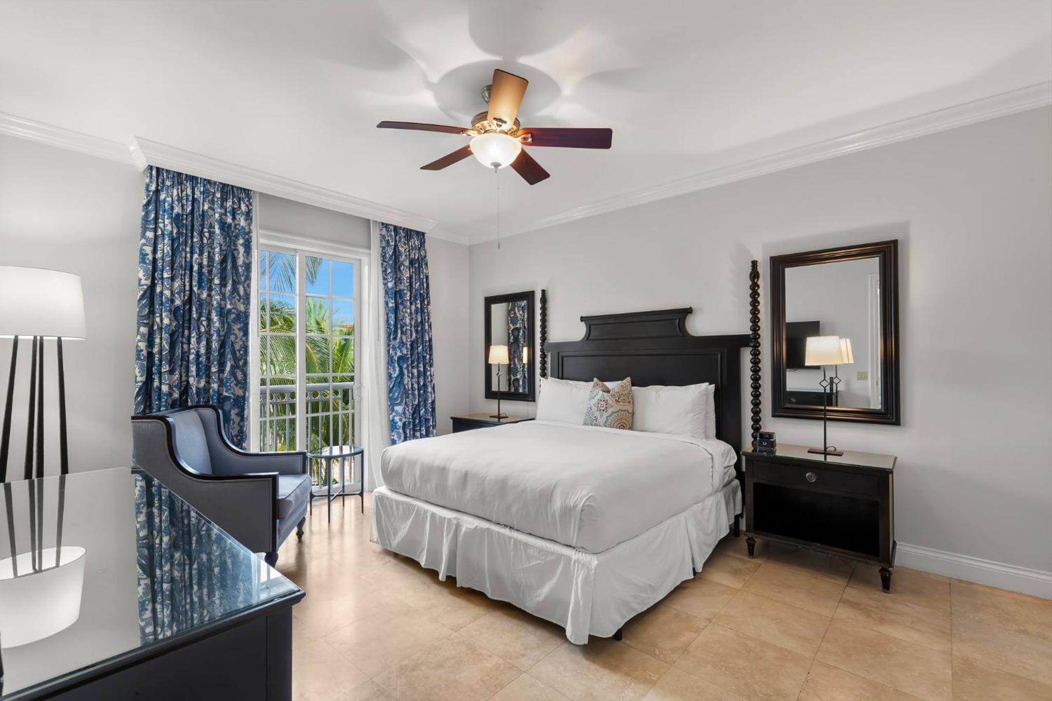 Resort View 3BR Residence - Photo 2