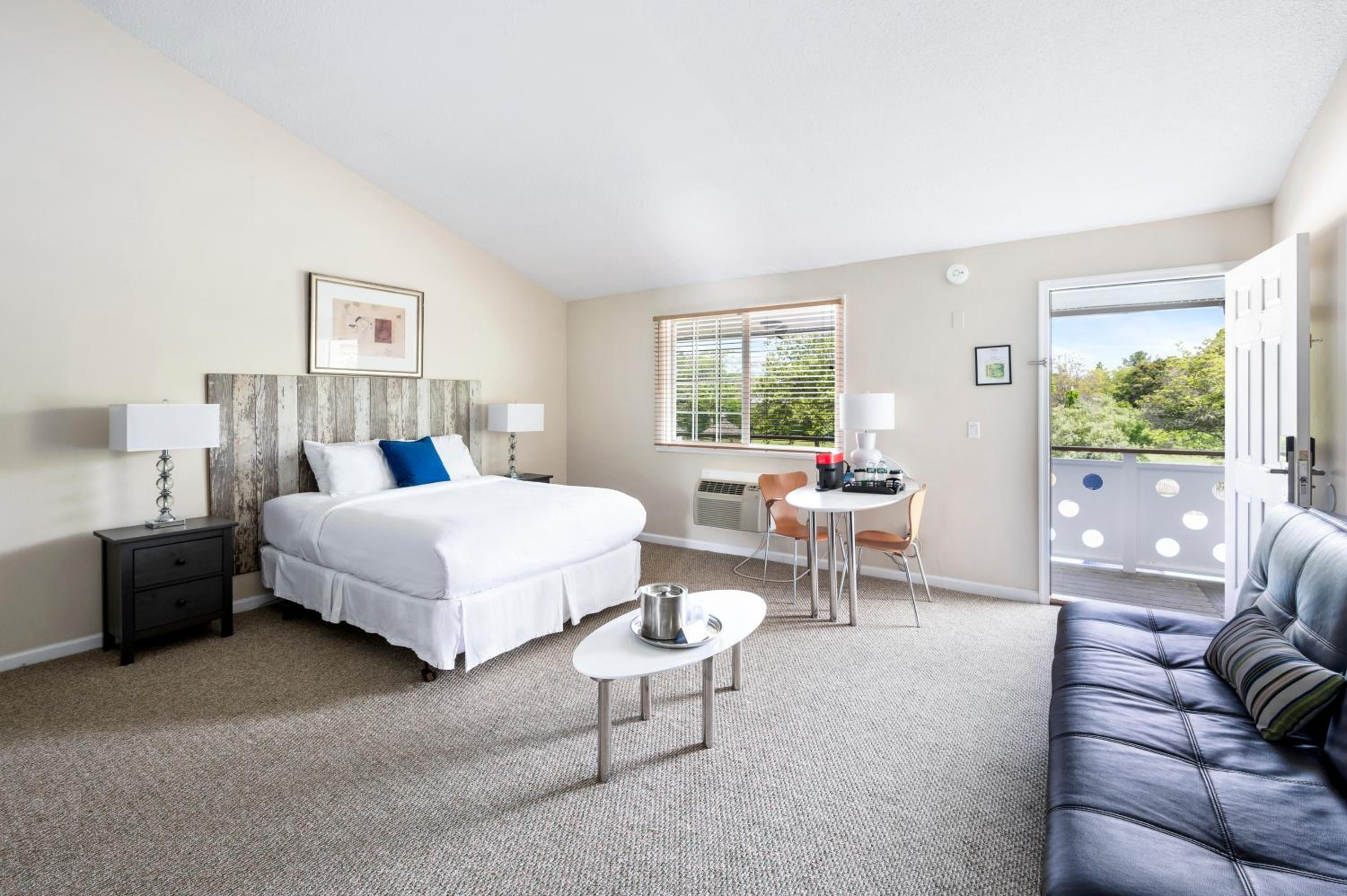 Double Room with Two Double Beds - Photo 24
