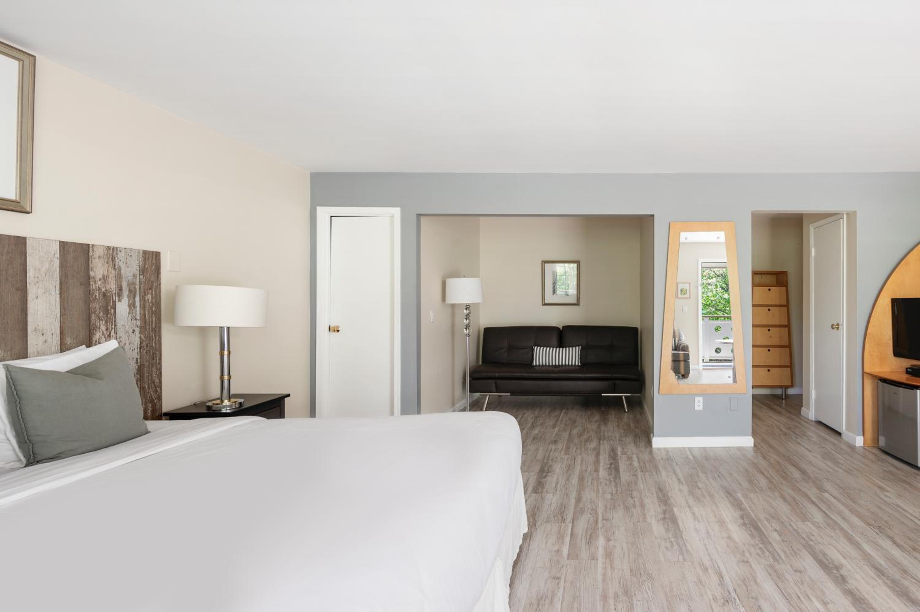 Double Room with Two Double Beds - Photo 20