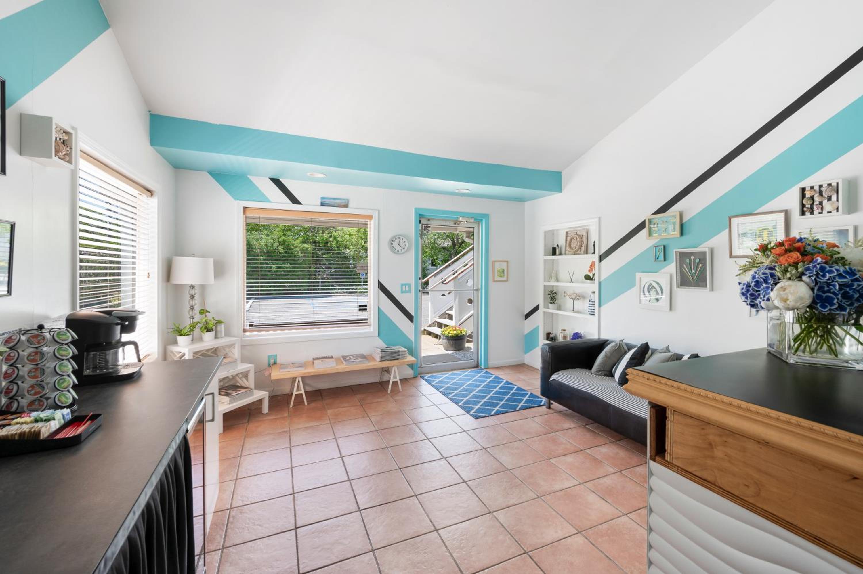 Double Room with Two Double Beds - Photo 30