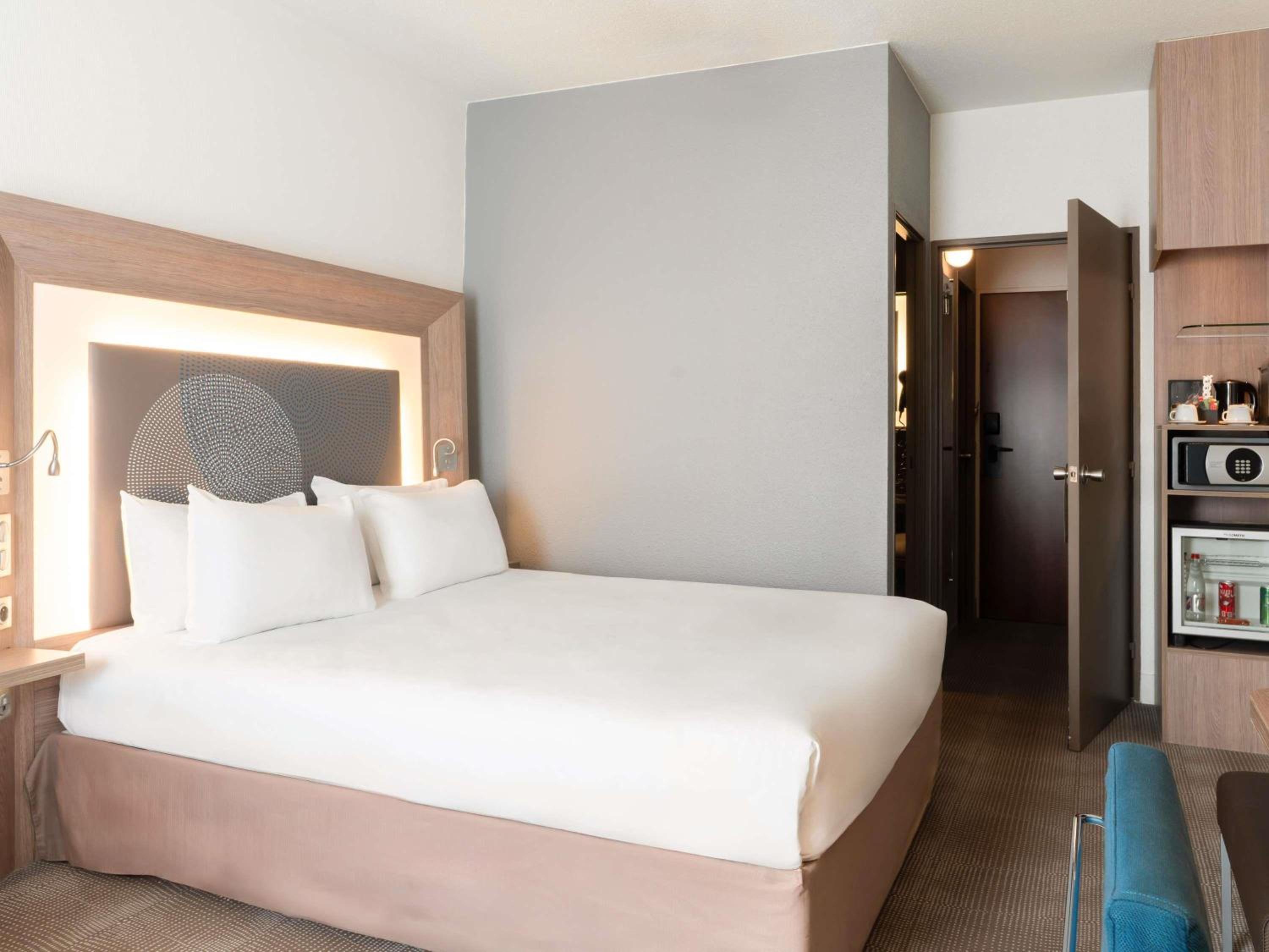 Classic Double Room - Mobility Accessible