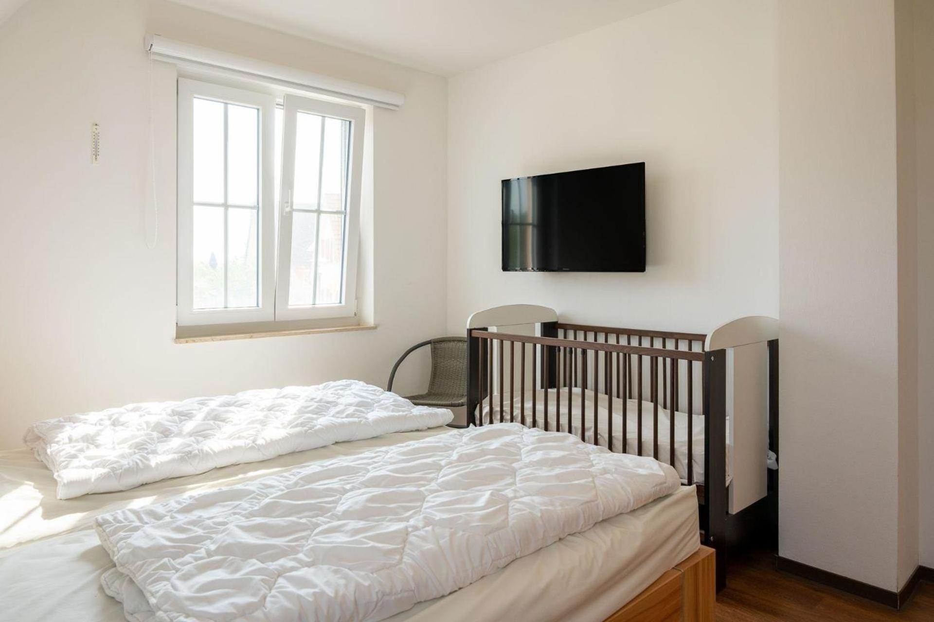 Five-Bedroom Holiday Home photo 3