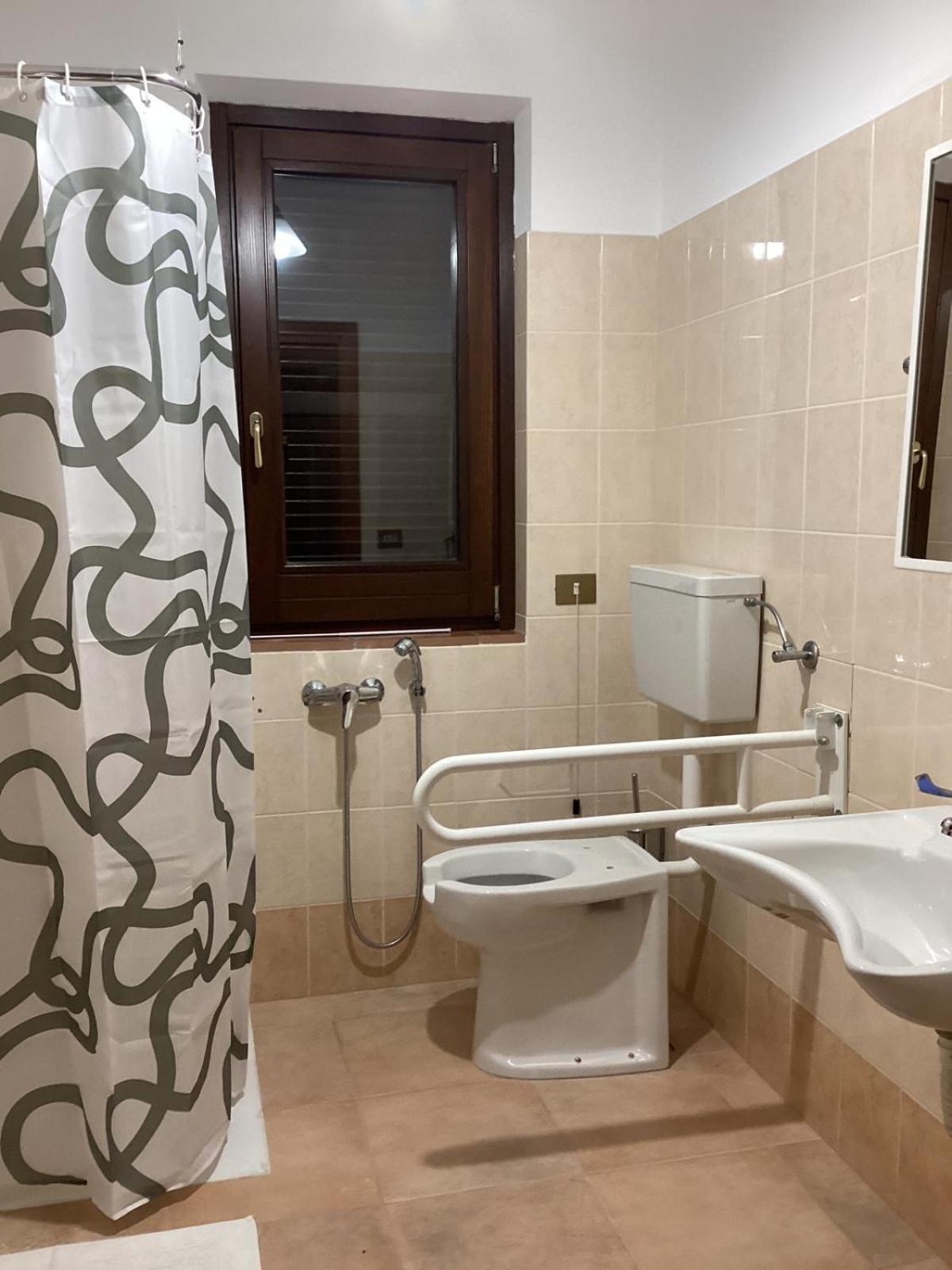 Classic Quadruple Room photo 2