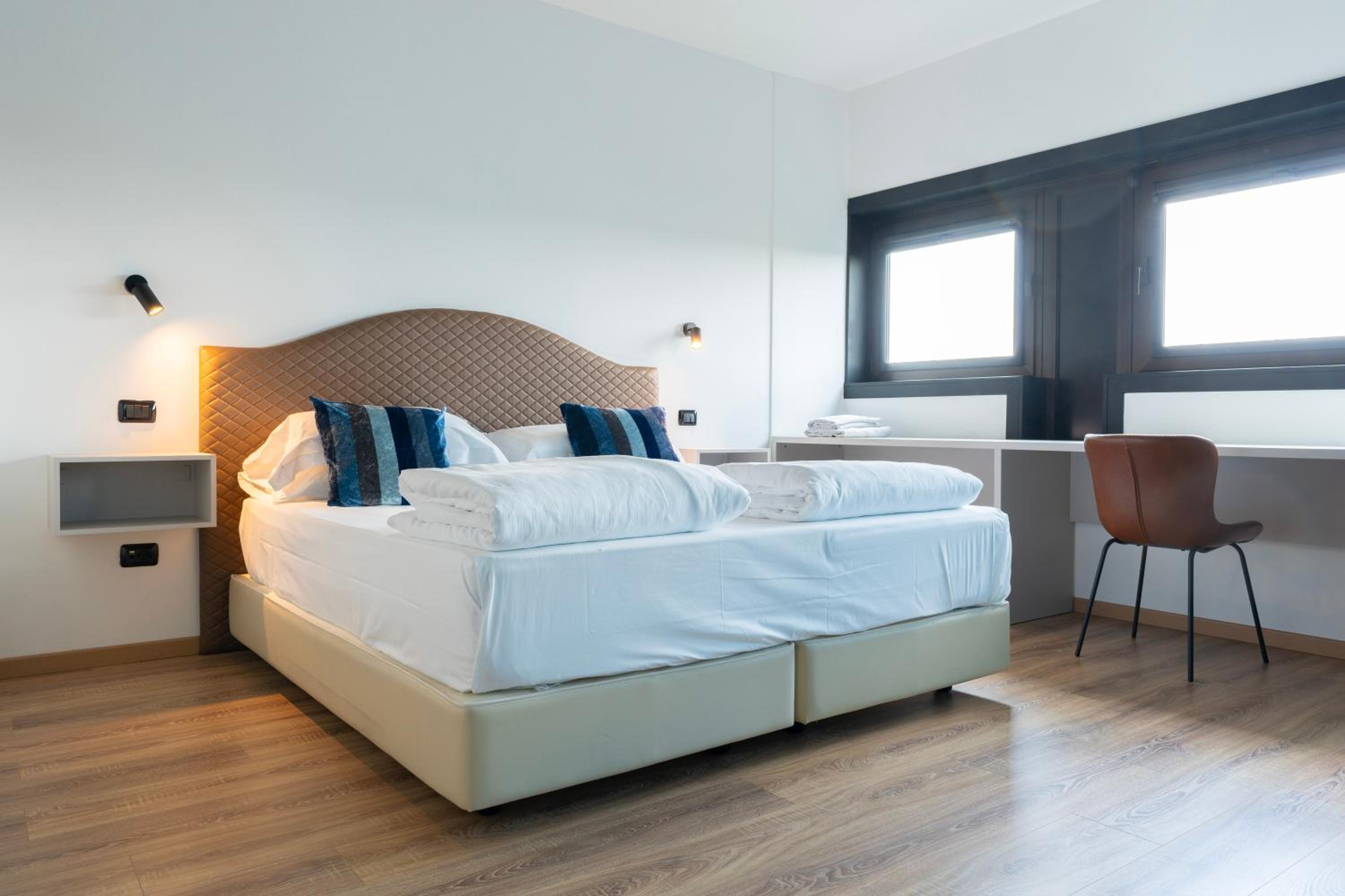 Superior Double or Twin Room - Photo 3