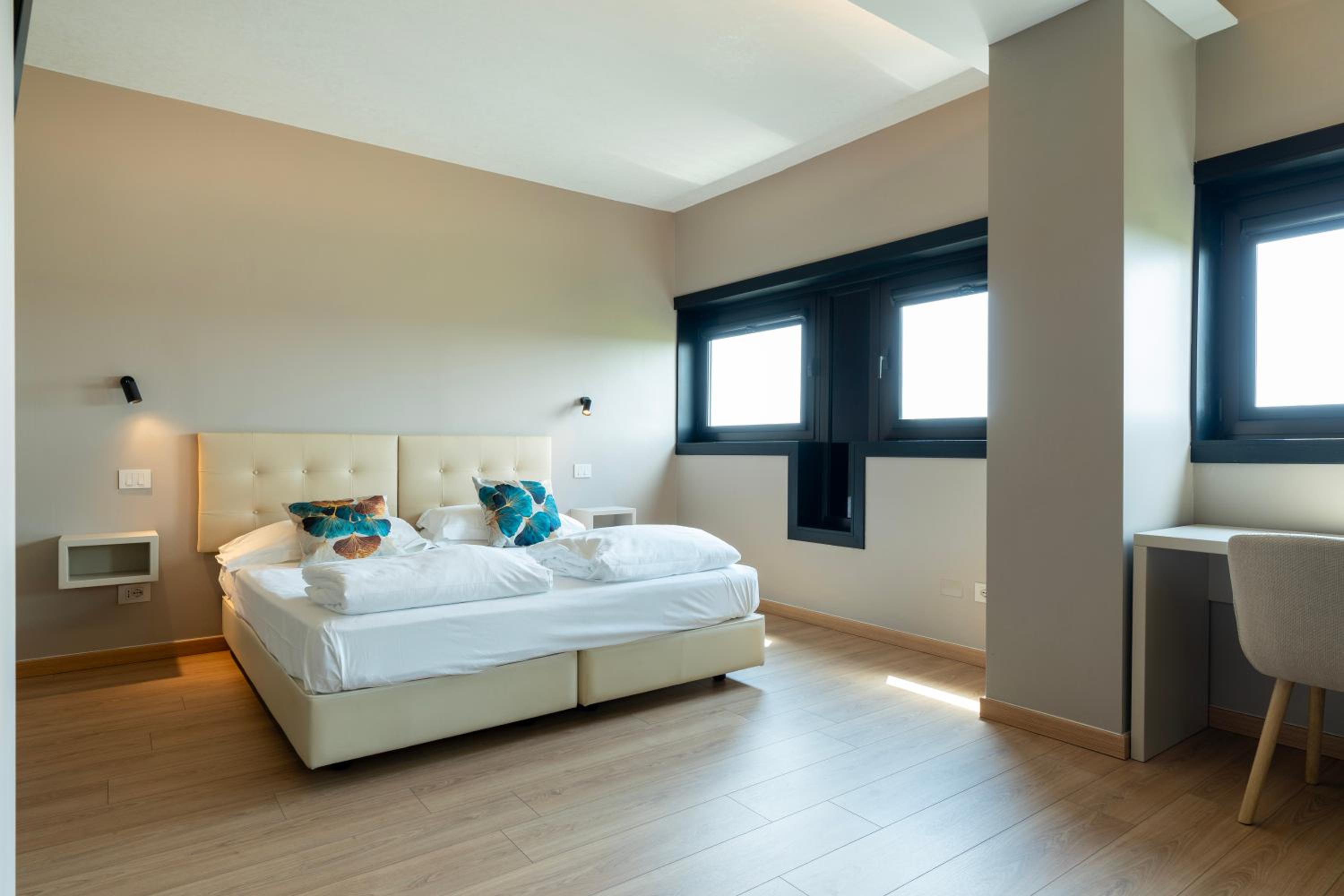 Superior Double or Twin Room - Photo 2