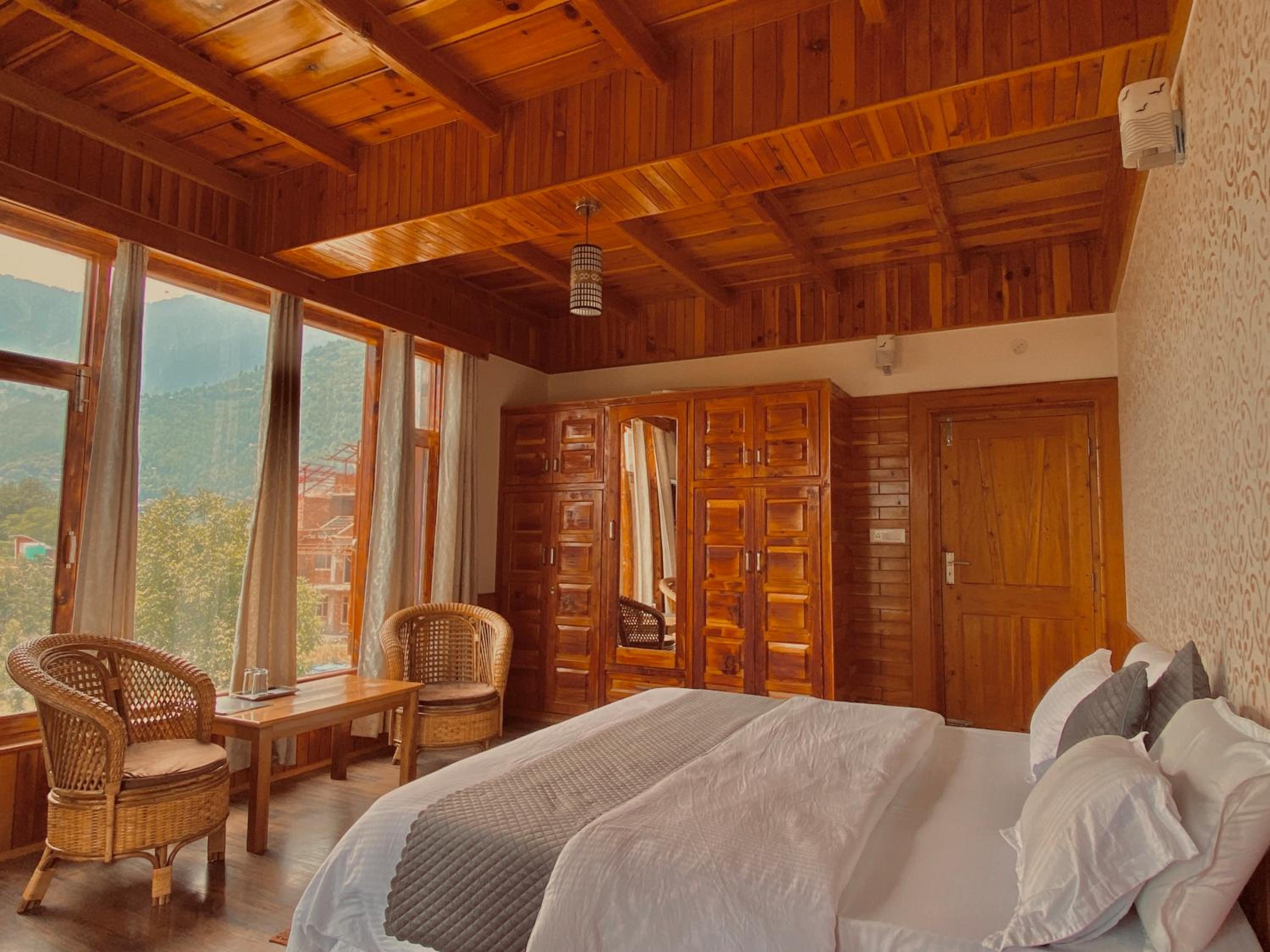 Double Room With Mountain View