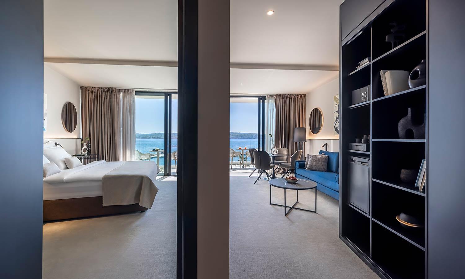 Superior Suite with Sea View Balcony photo 1