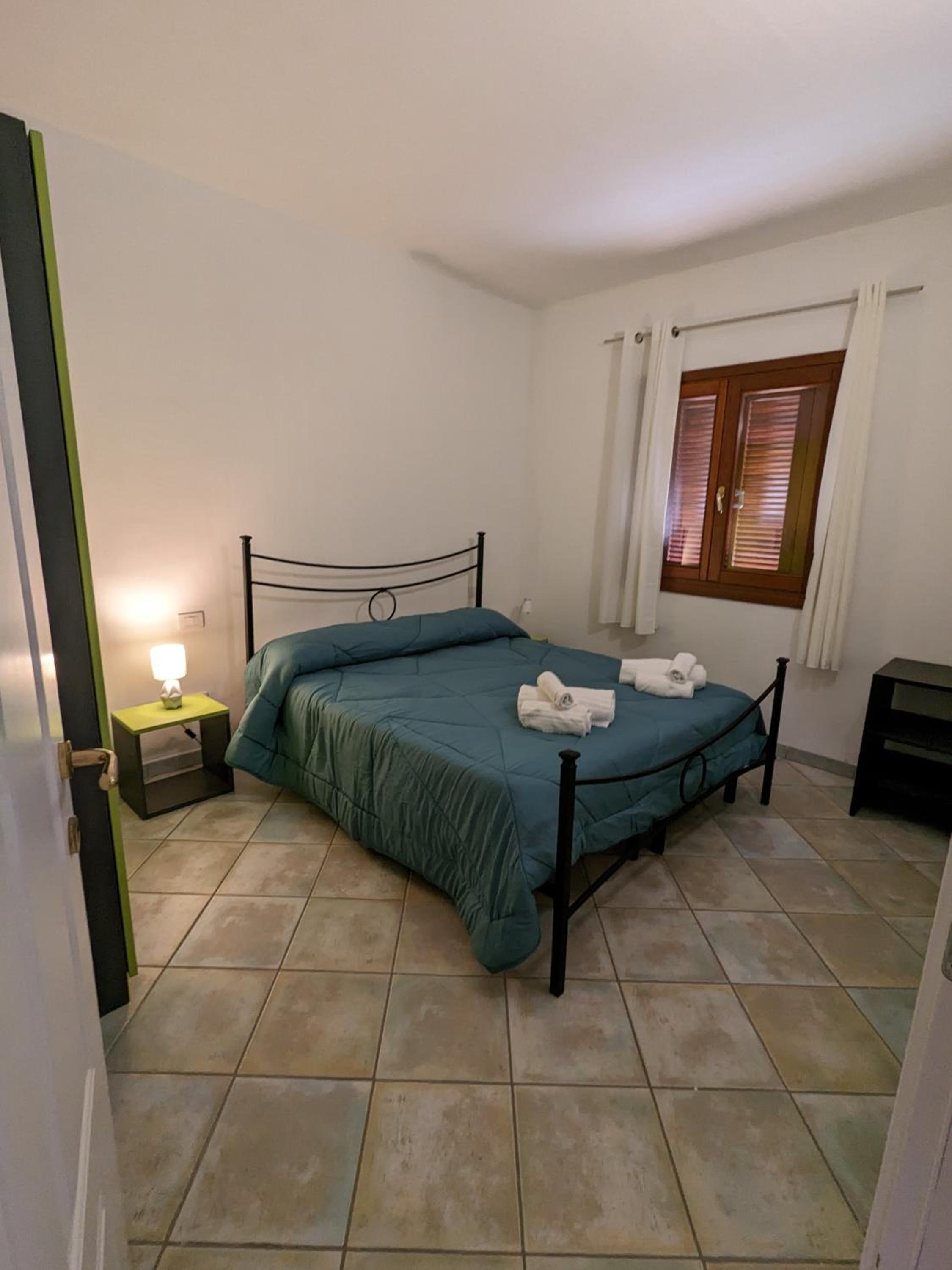 Apartment with Balcony photo 1
