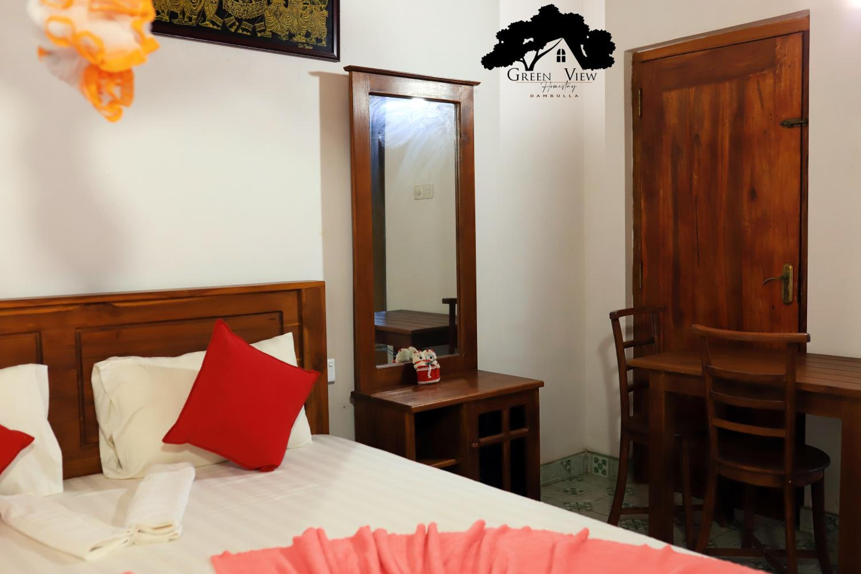 Deluxe Double Room photo 3