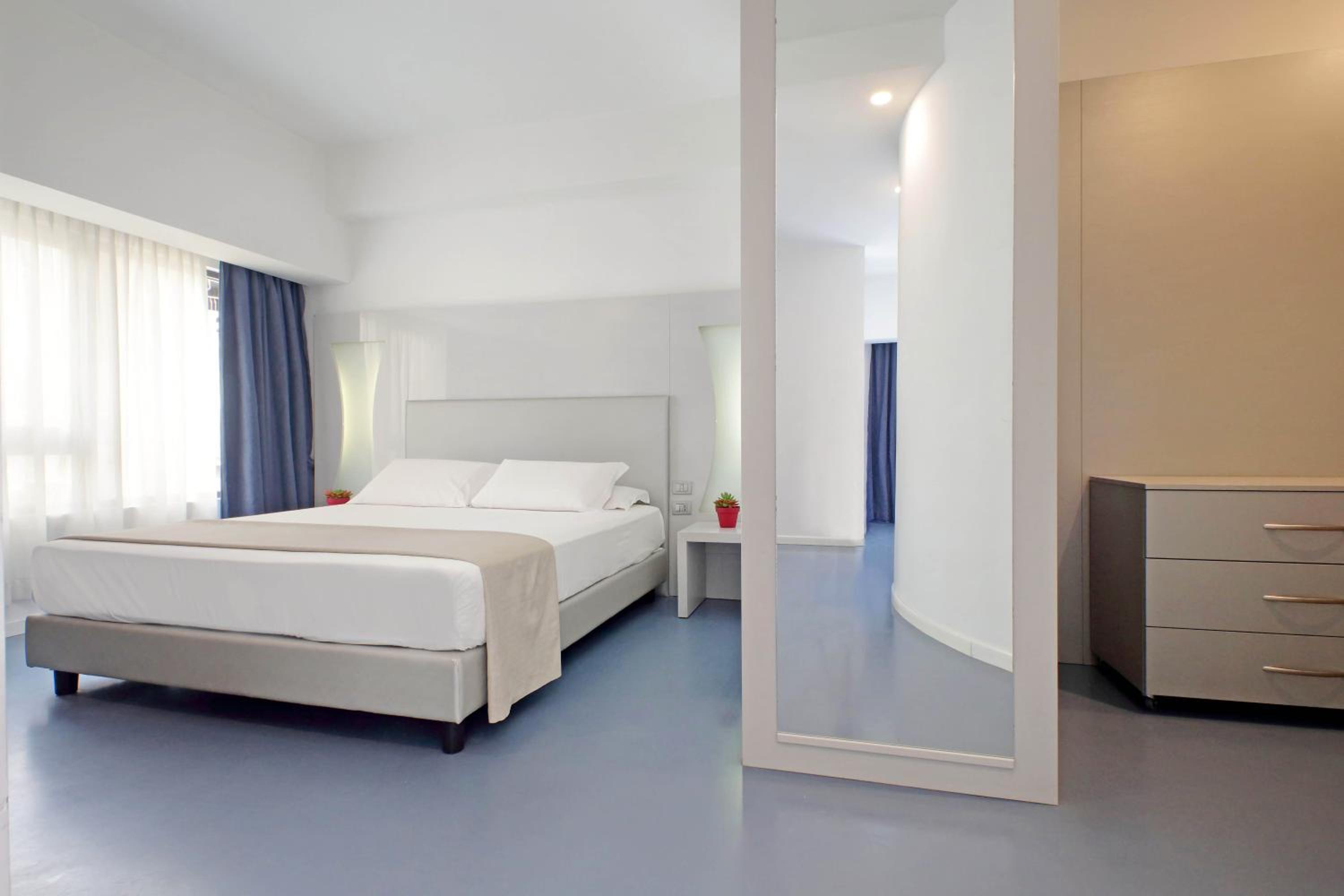 Double Or Twin Room With City View