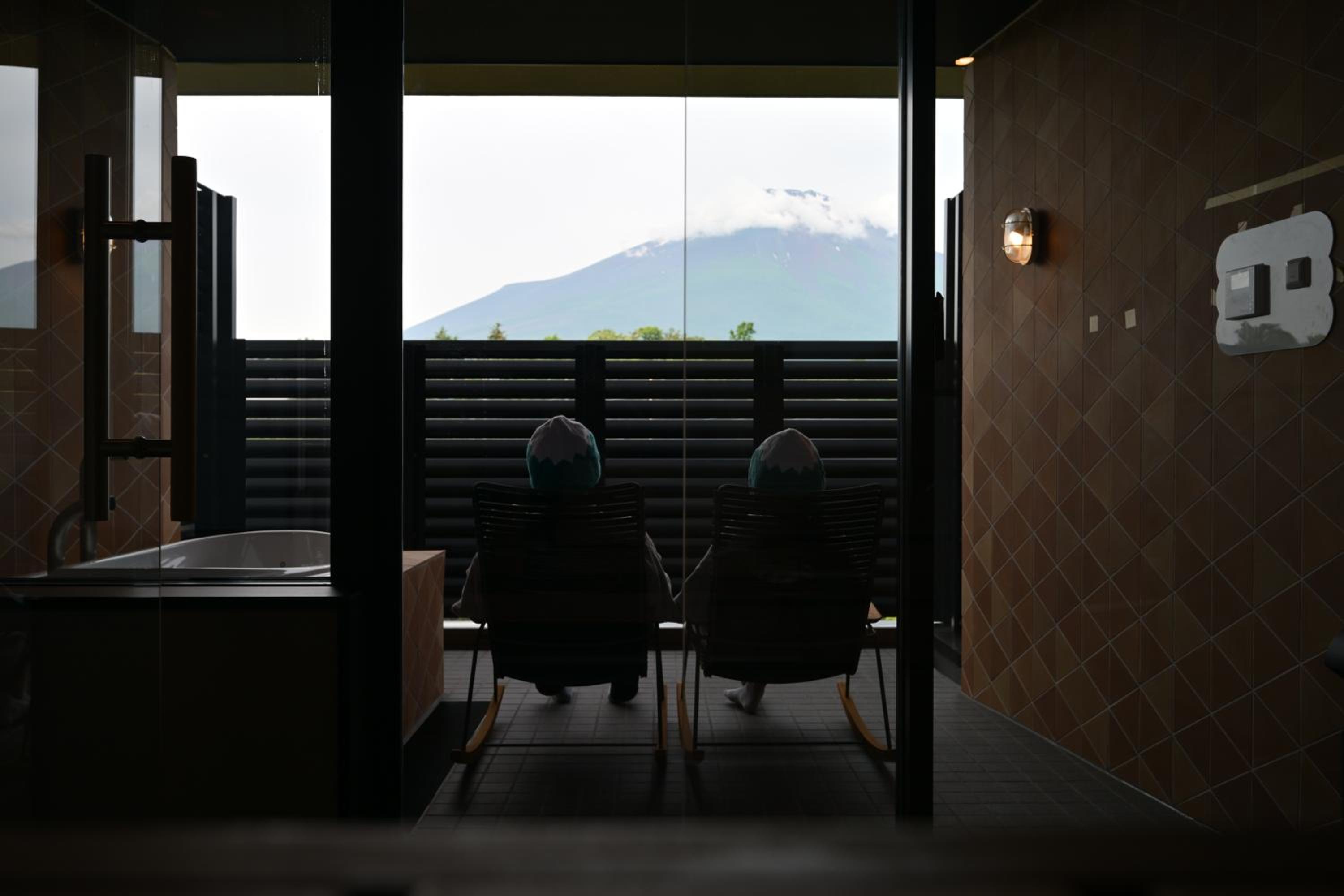 Suite B Mt.Fuji View - Photo 11