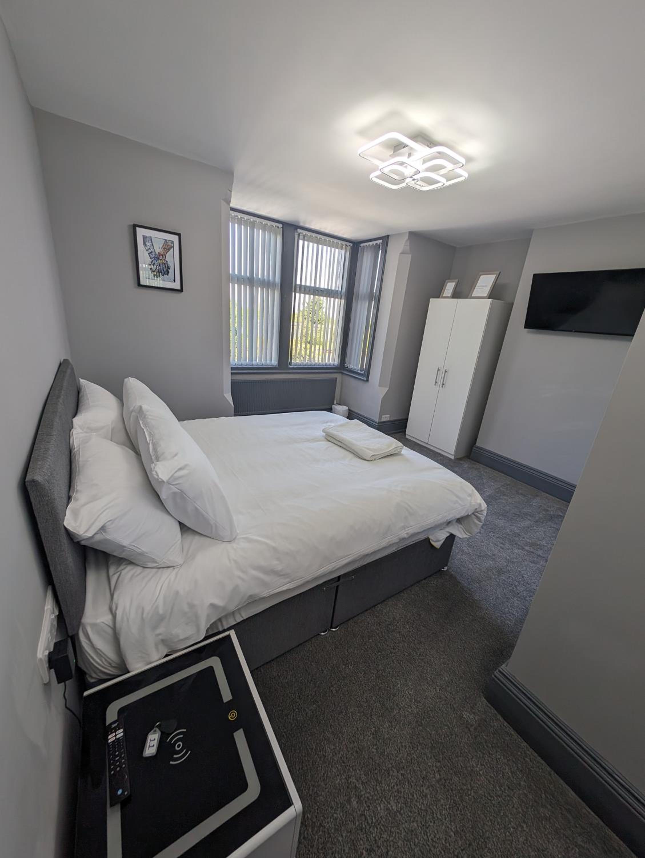 Double Room with Private Bathroom