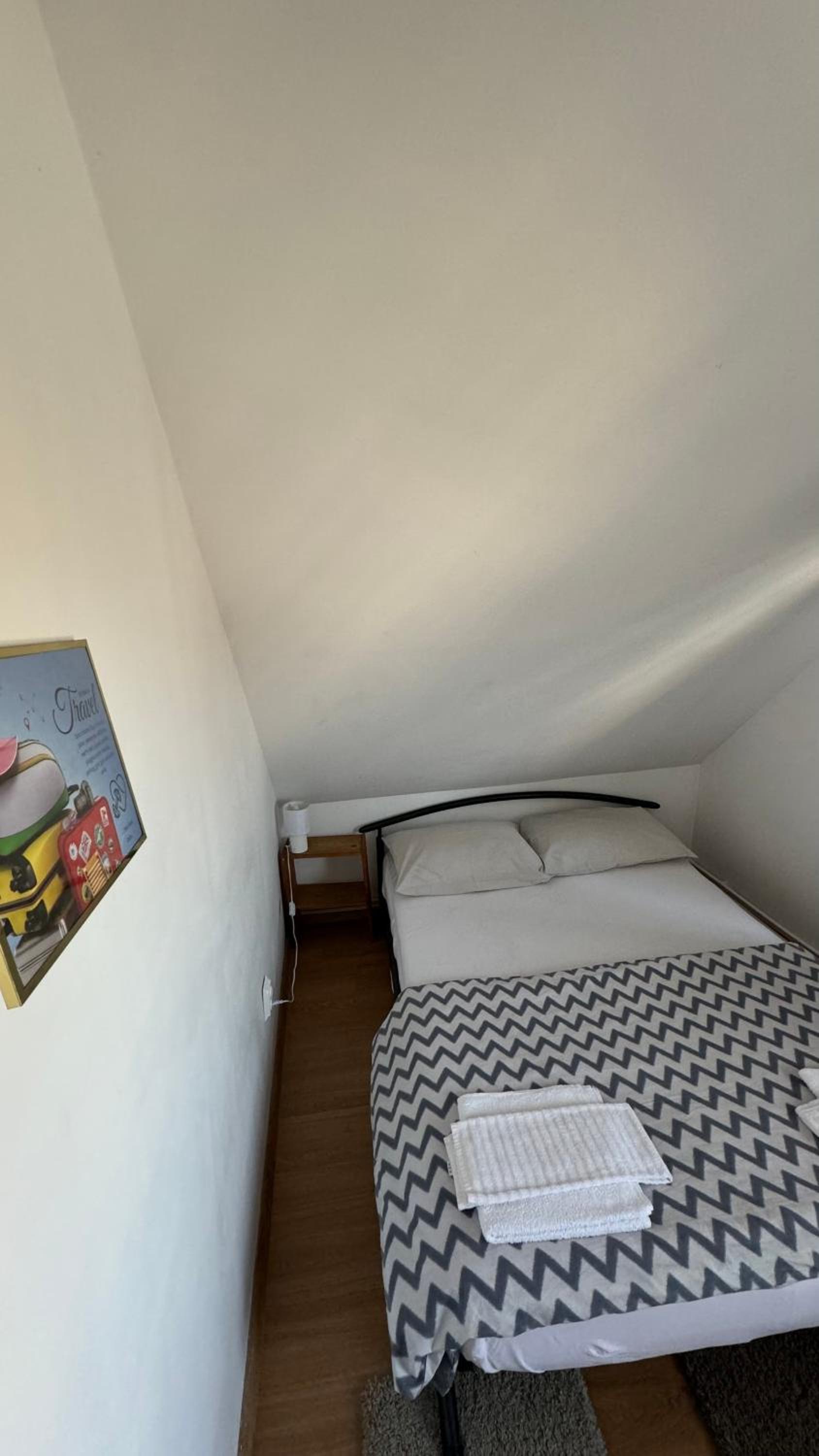 Triple Room - Photo 1