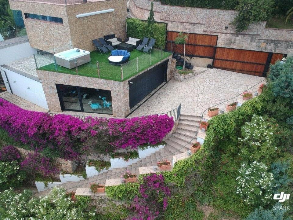 Villa photo 3