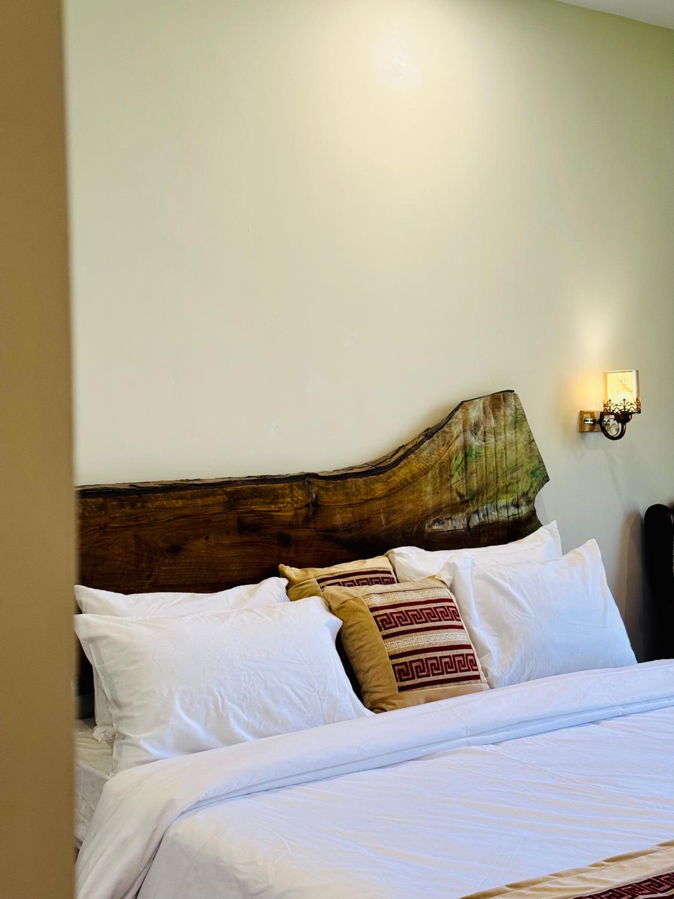 King Room With Mountain View