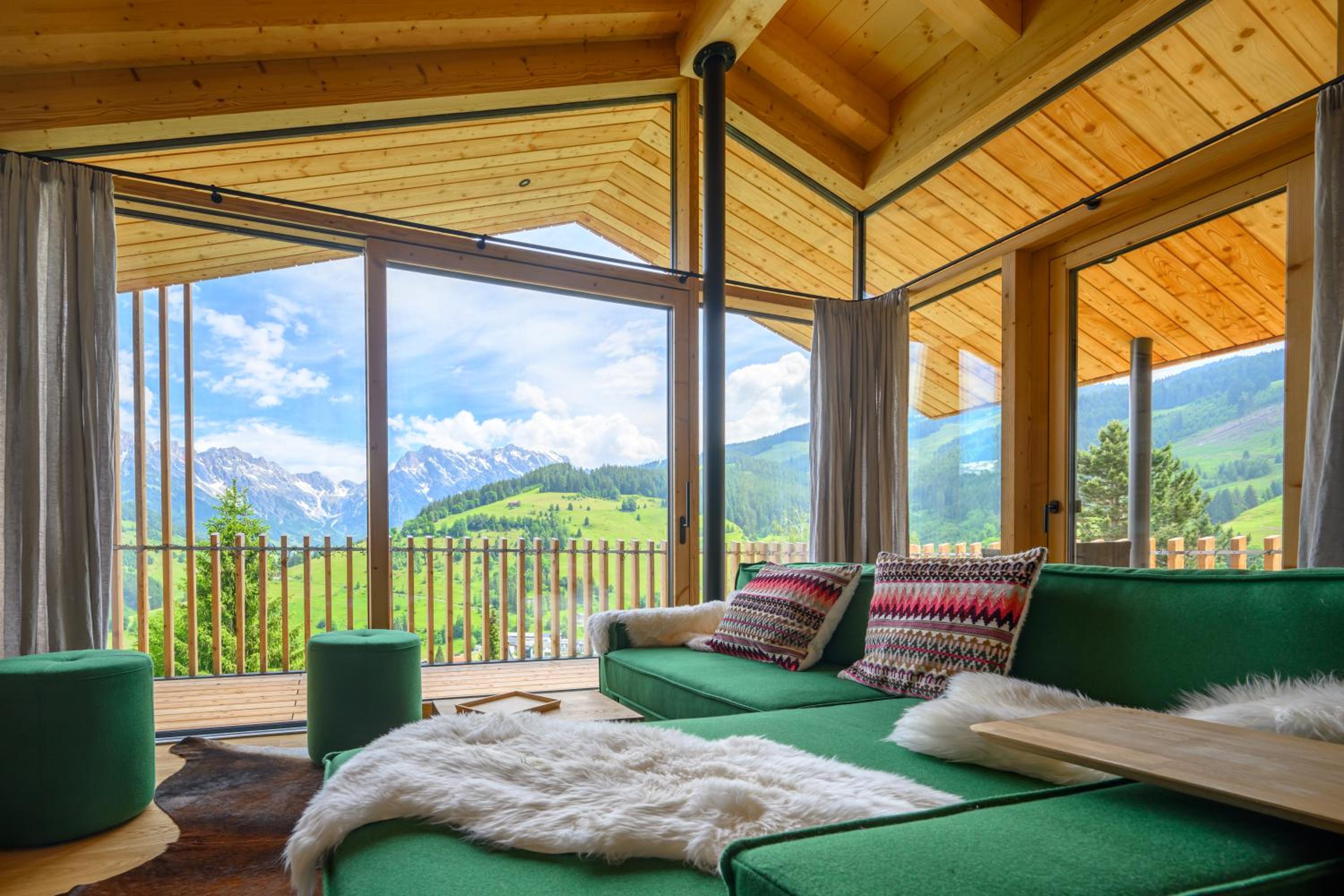 Superior Villa photo 3