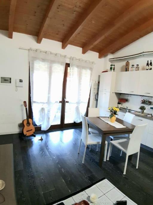 One-Bedroom Apartment photo 3