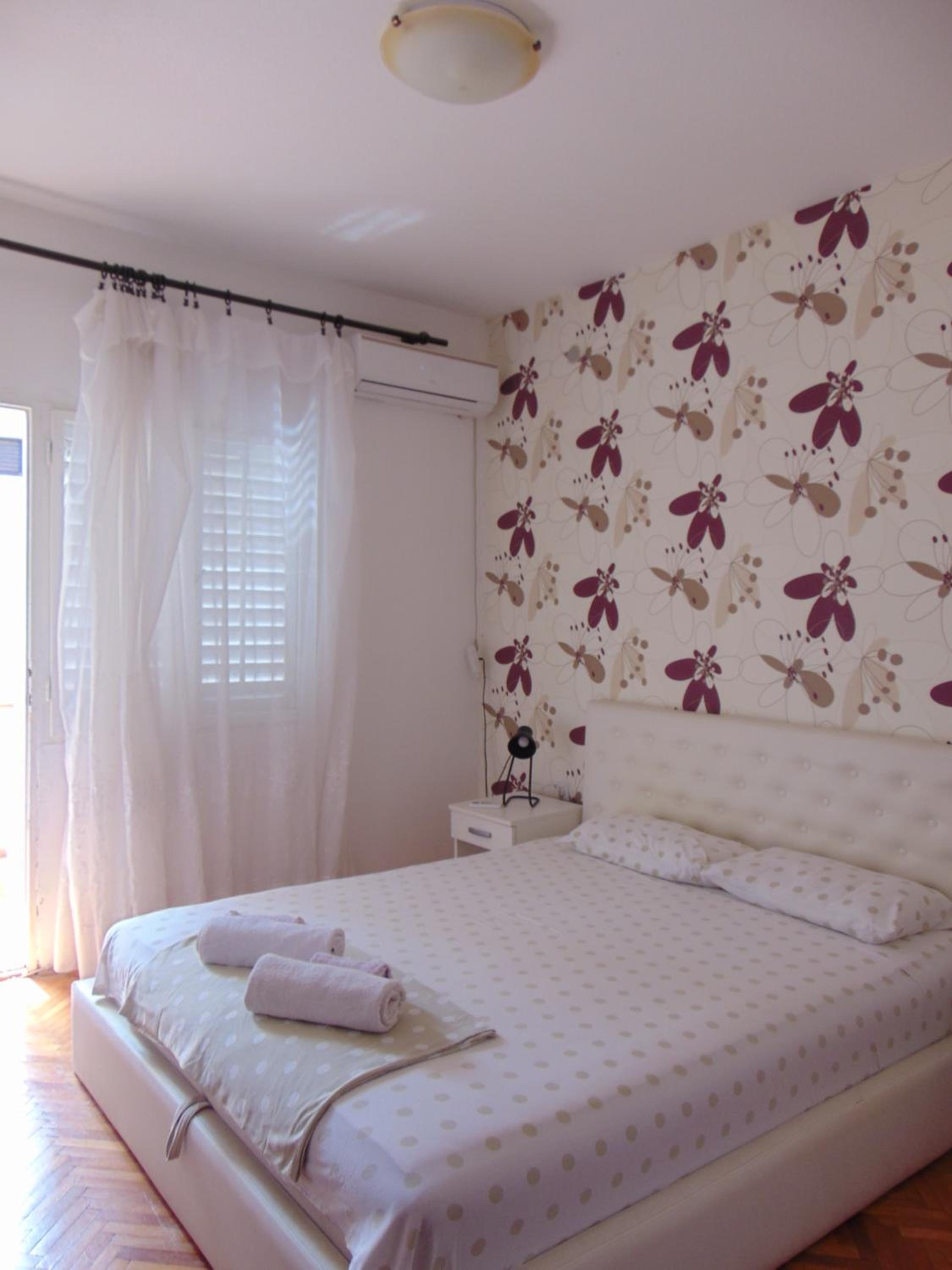 Queen Room With Balcony
