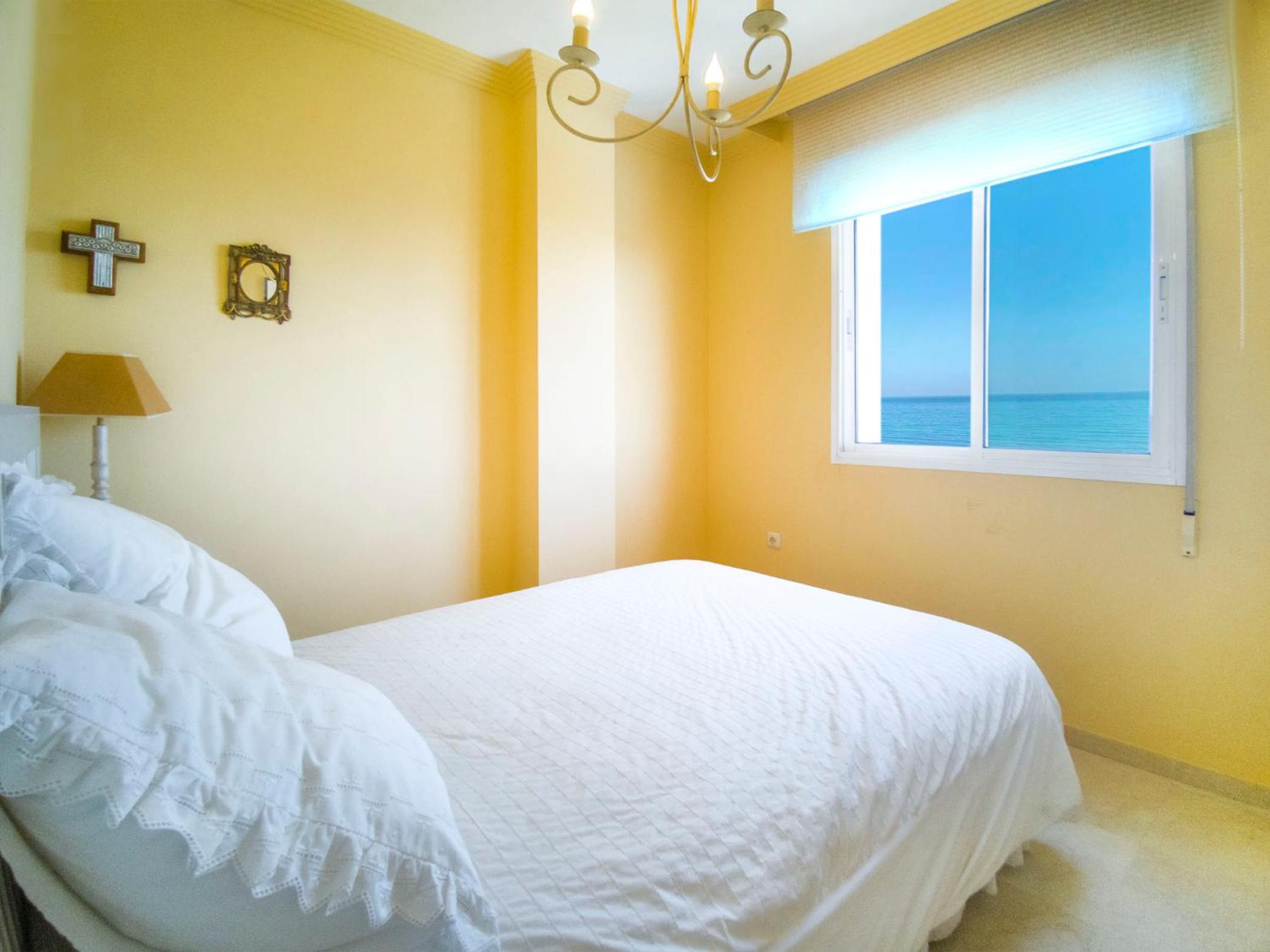Apartment with Sea View thumbnail 6