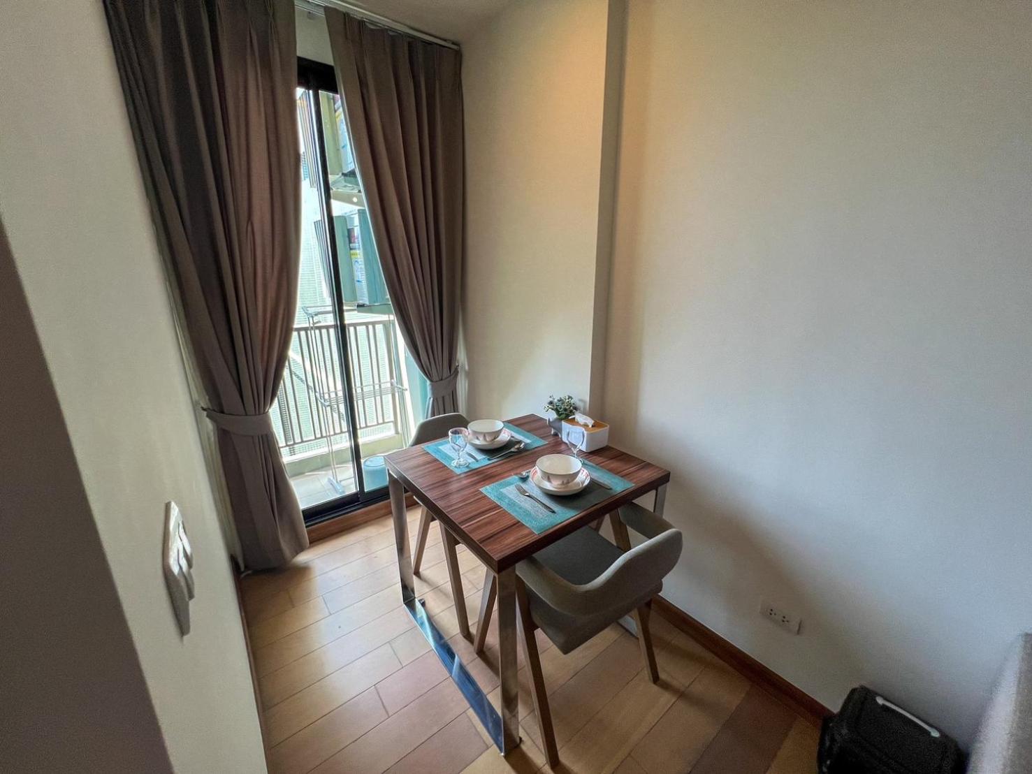 Apartment with Pool View  - Photo 24