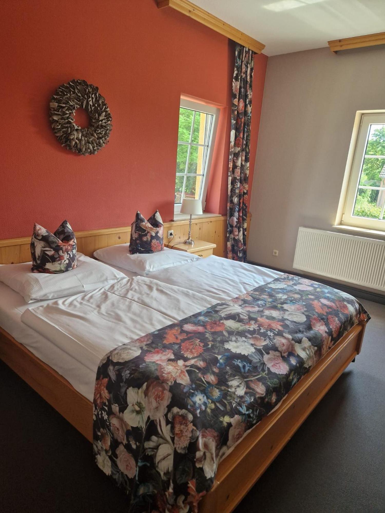 Large Double Room