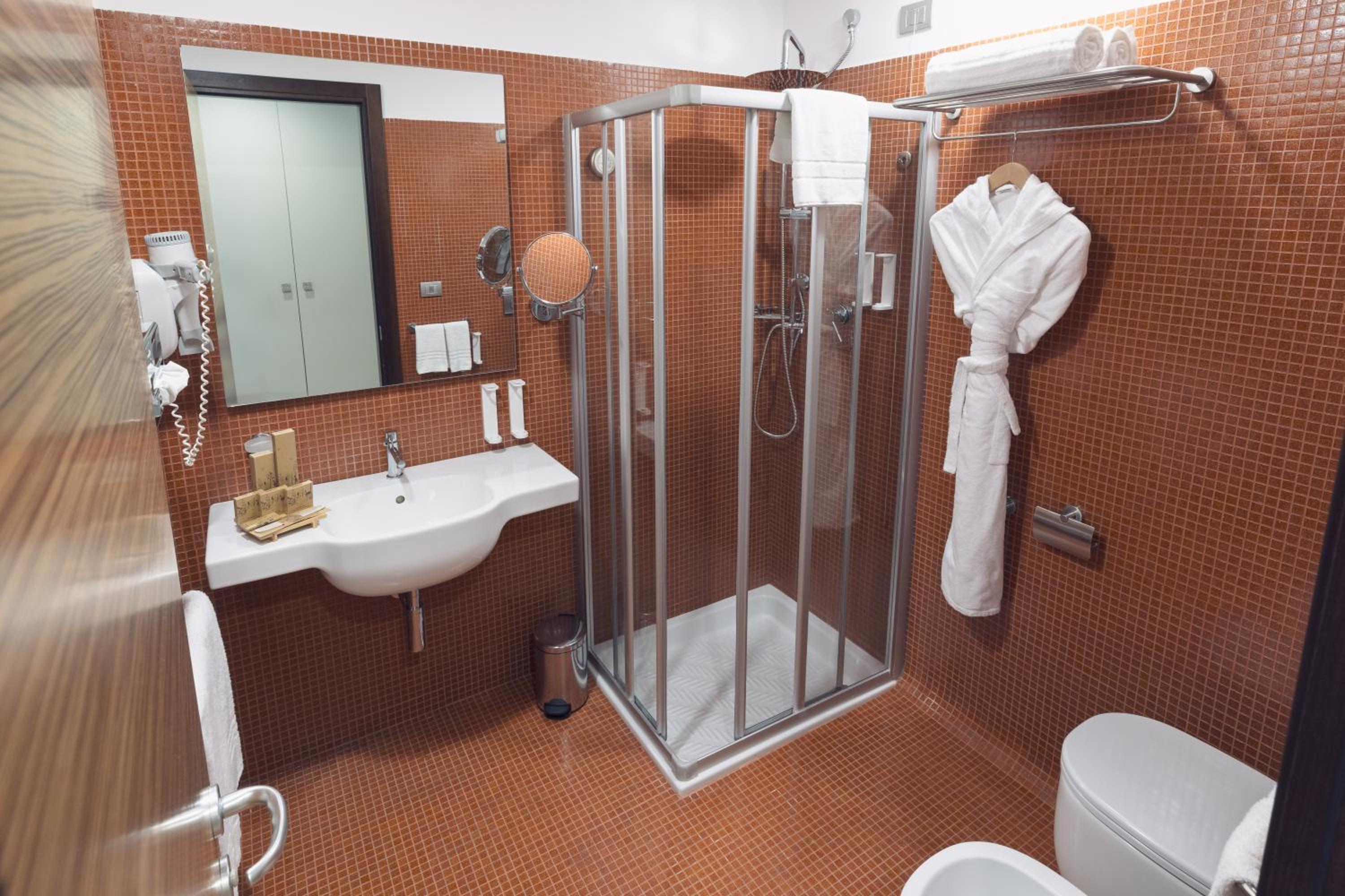Superior Double Room - Photo 5