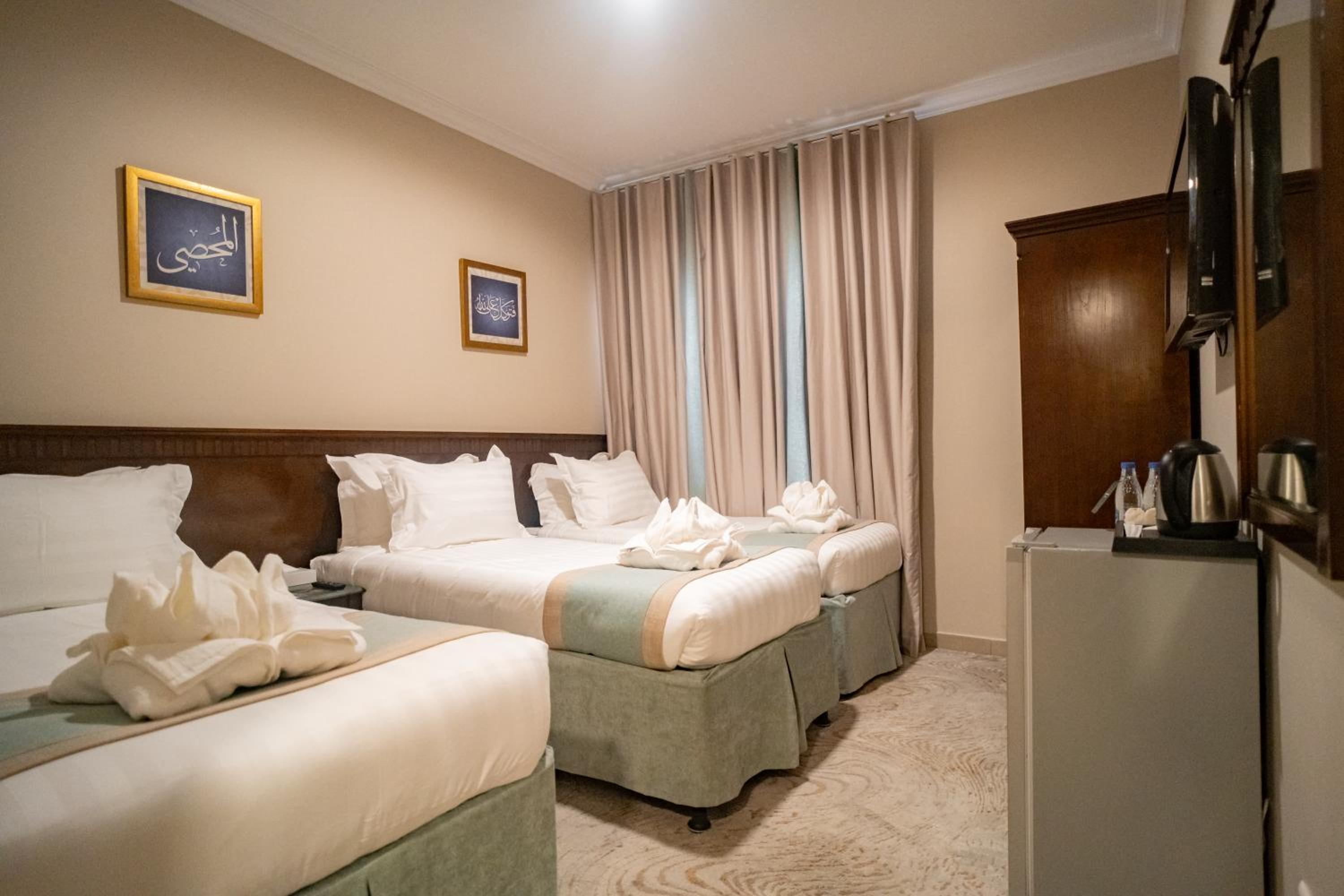 Standard Triple Room - Photo 3