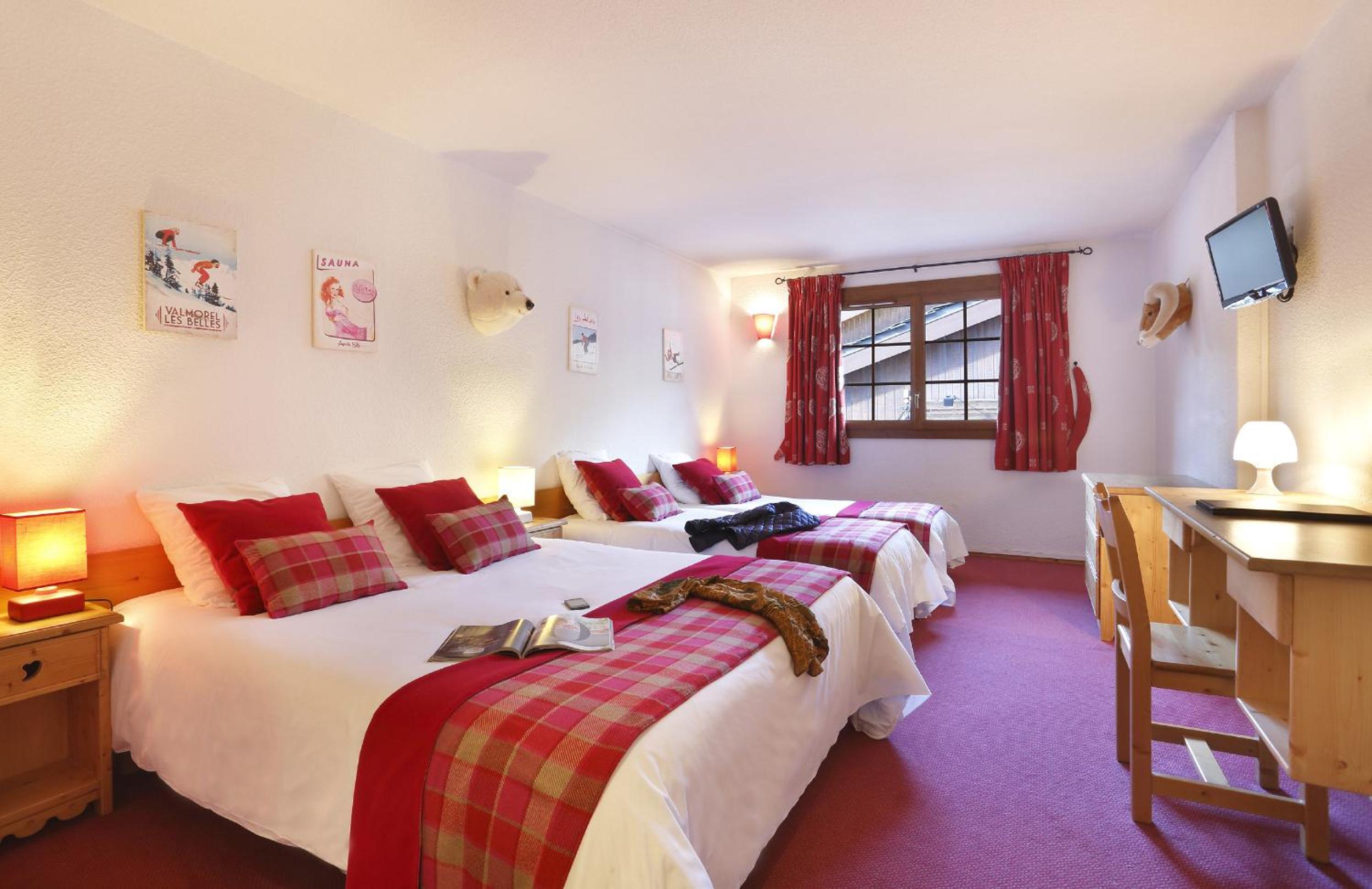 Quadruple Room with Balcony photo 1