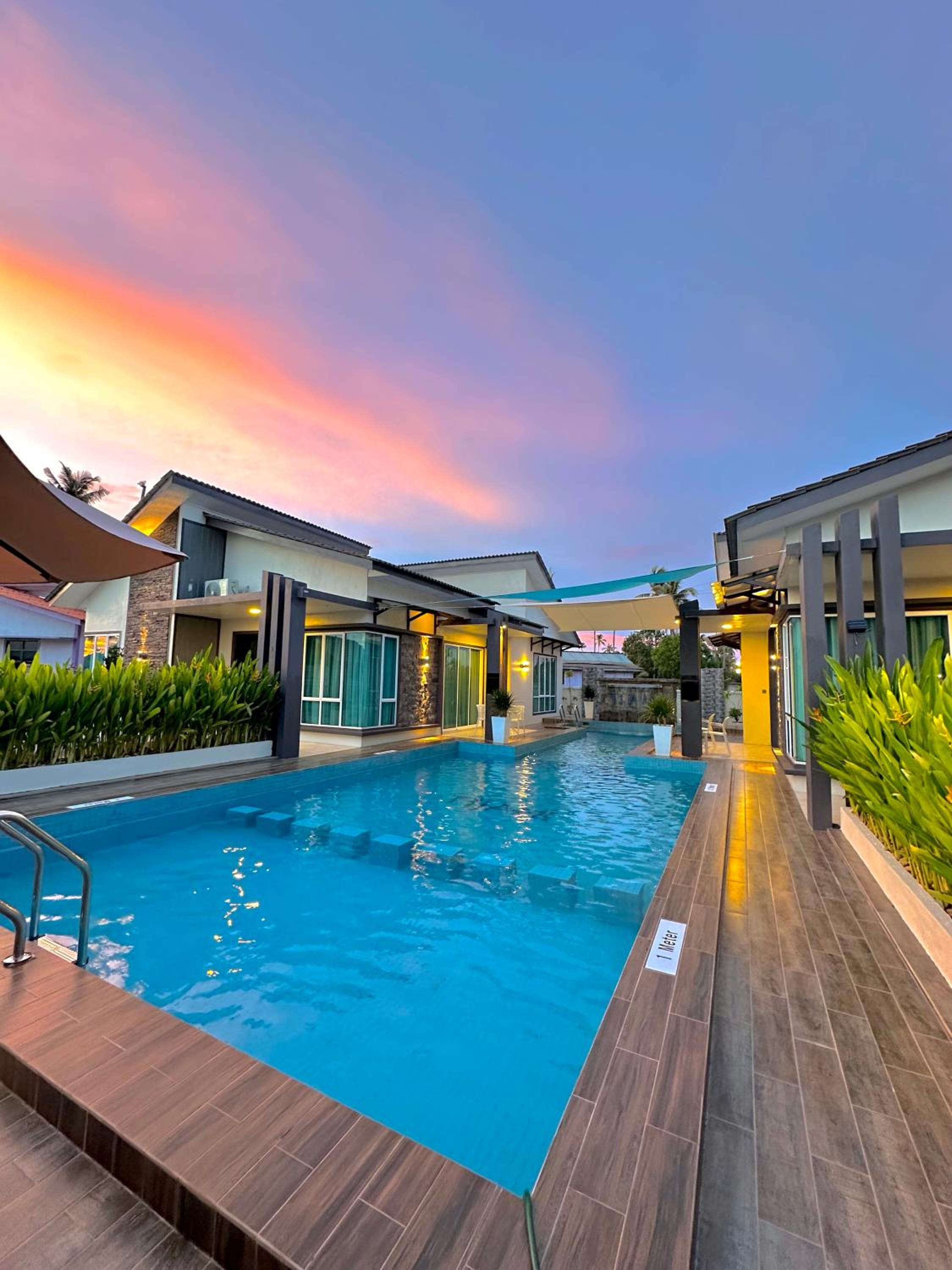 Three-Bedroom Villa photo 1