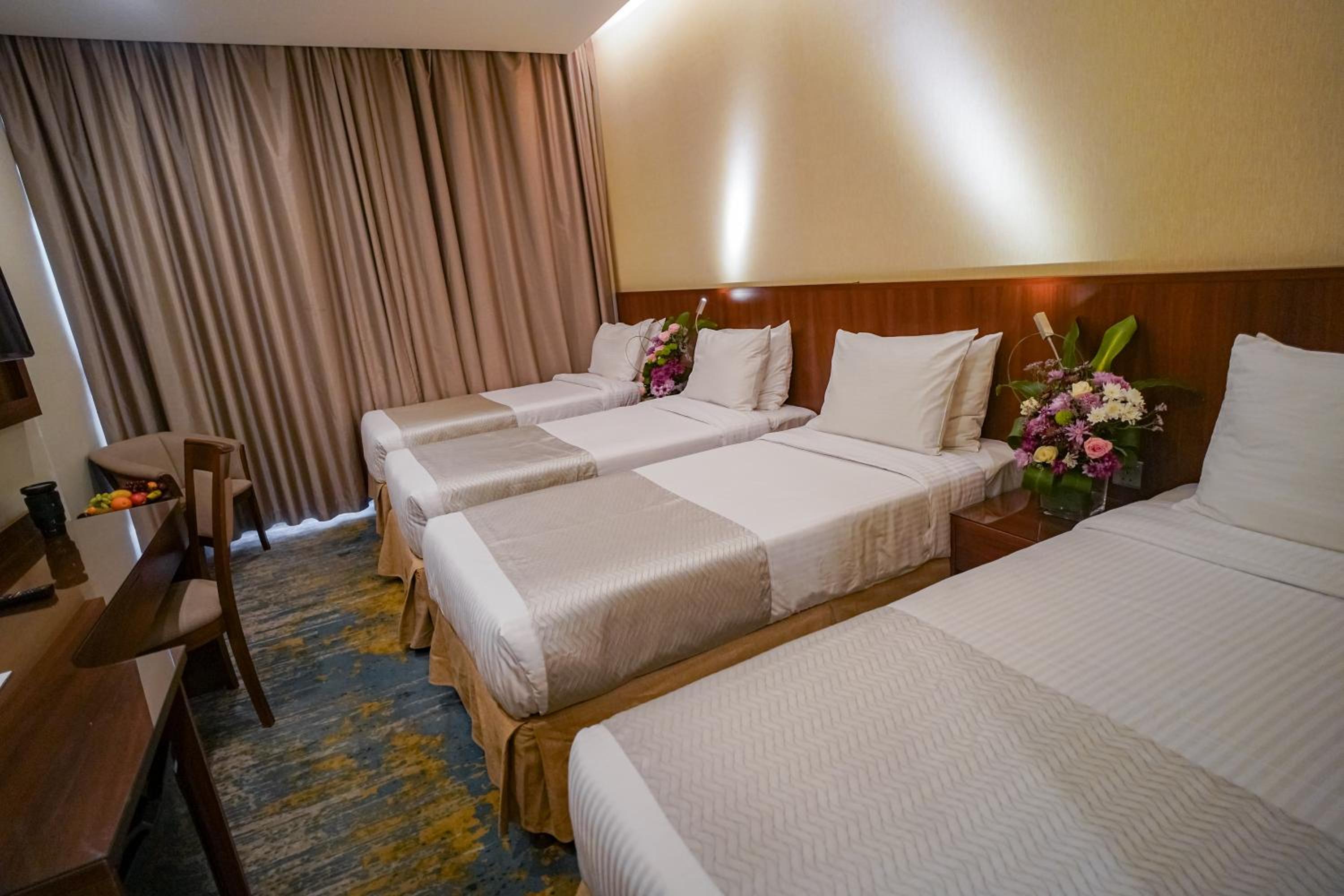 Quadruple Room - Photo 2