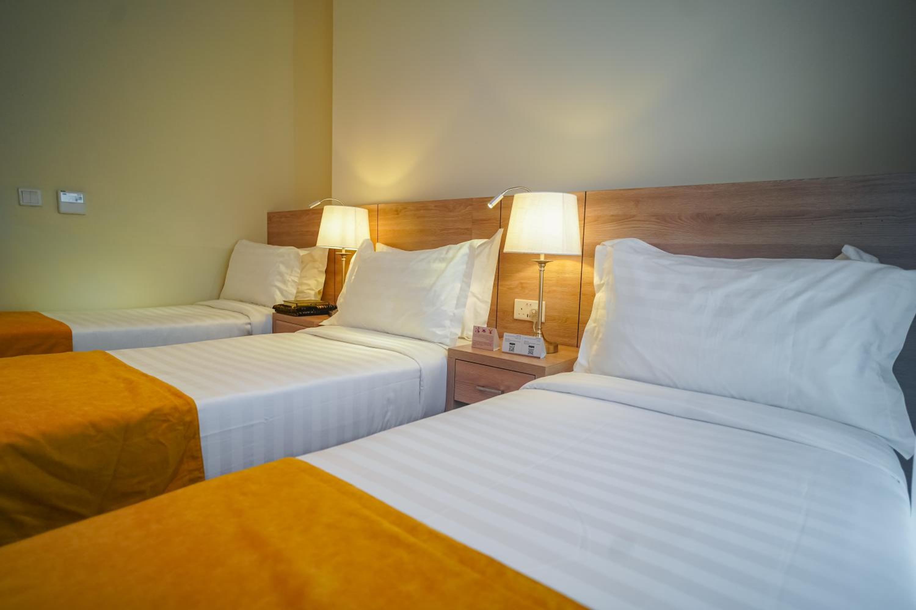 Triple Room - Photo 10