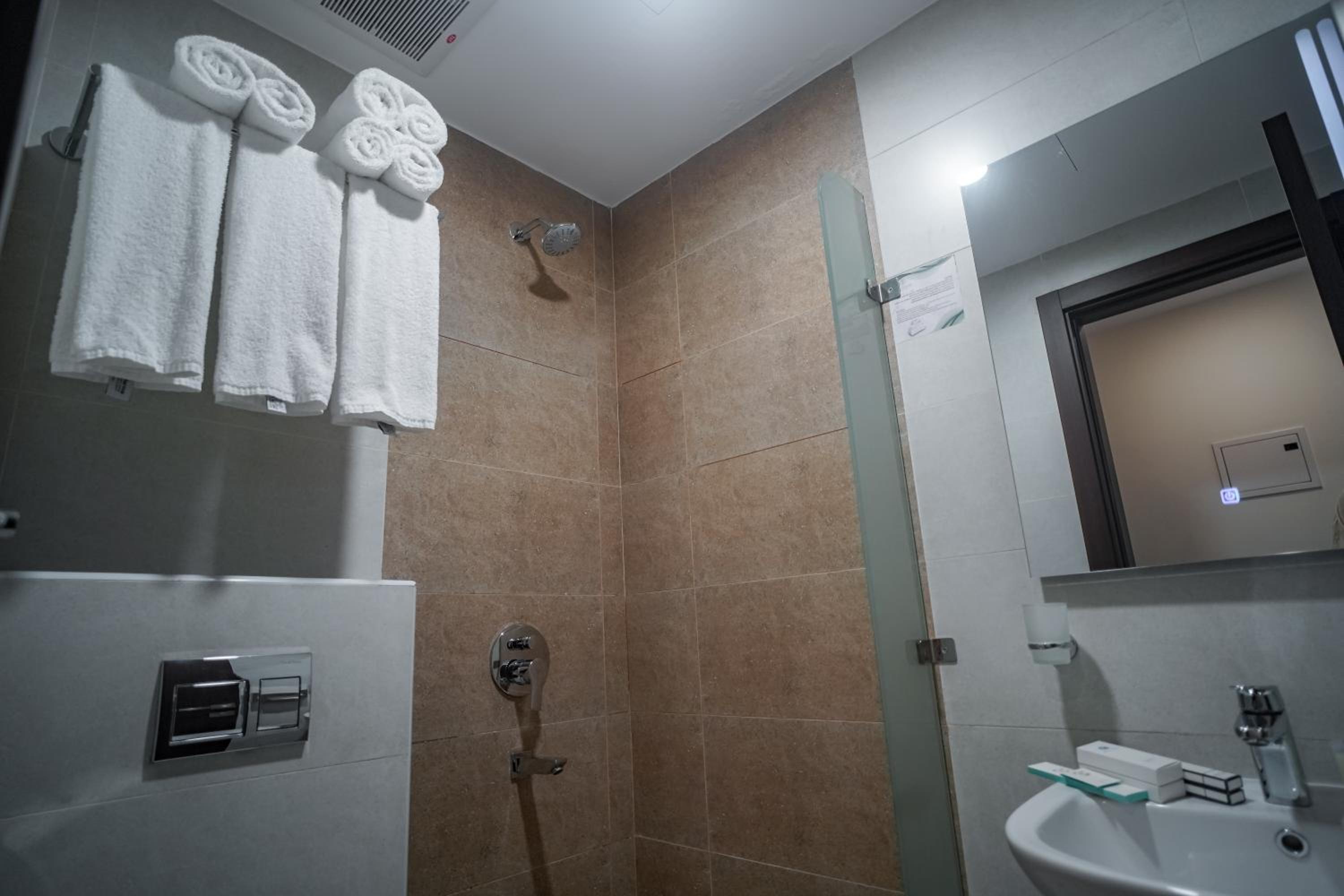 Triple Room - Photo 3