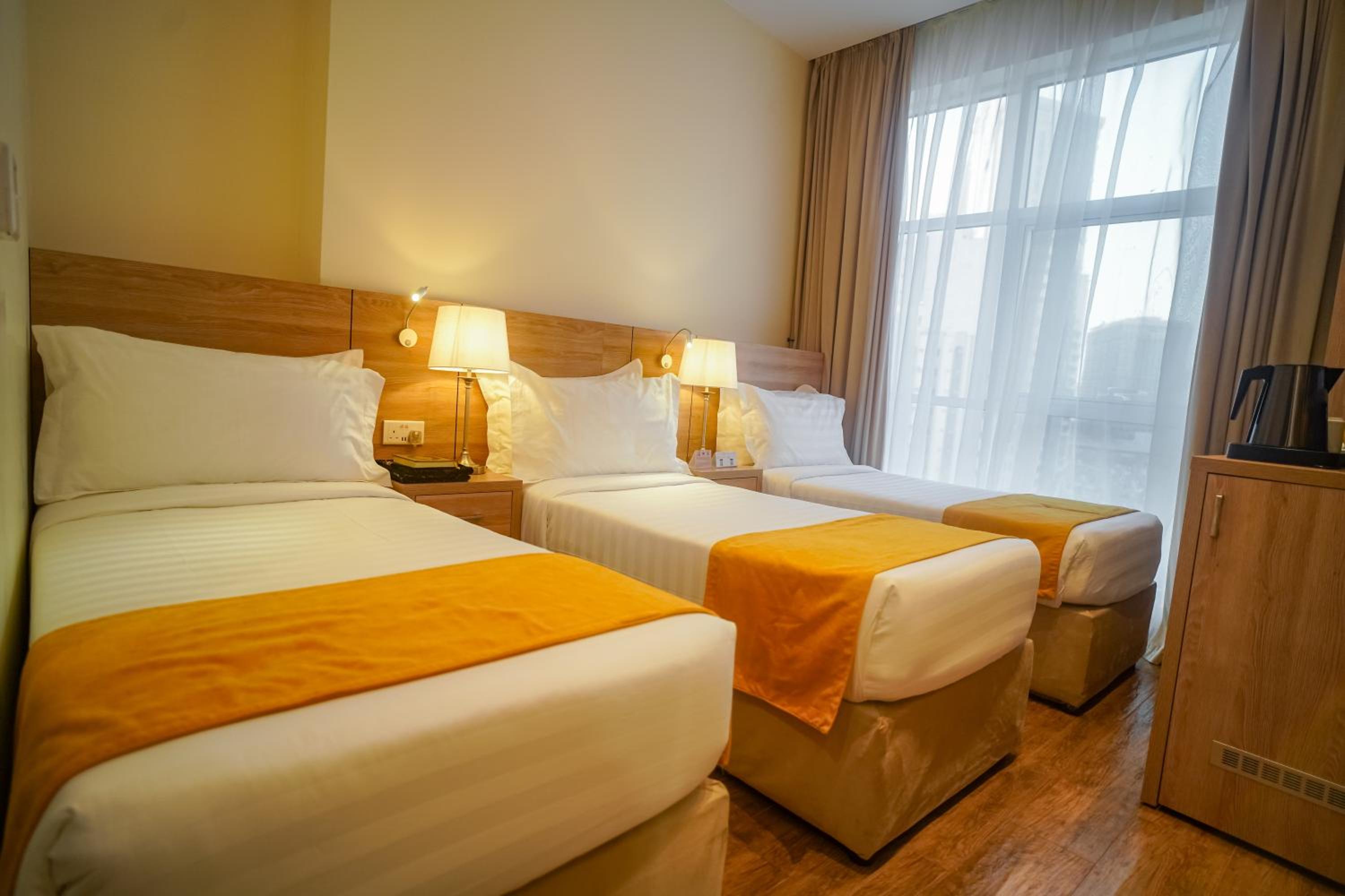 Triple Room - Photo 8