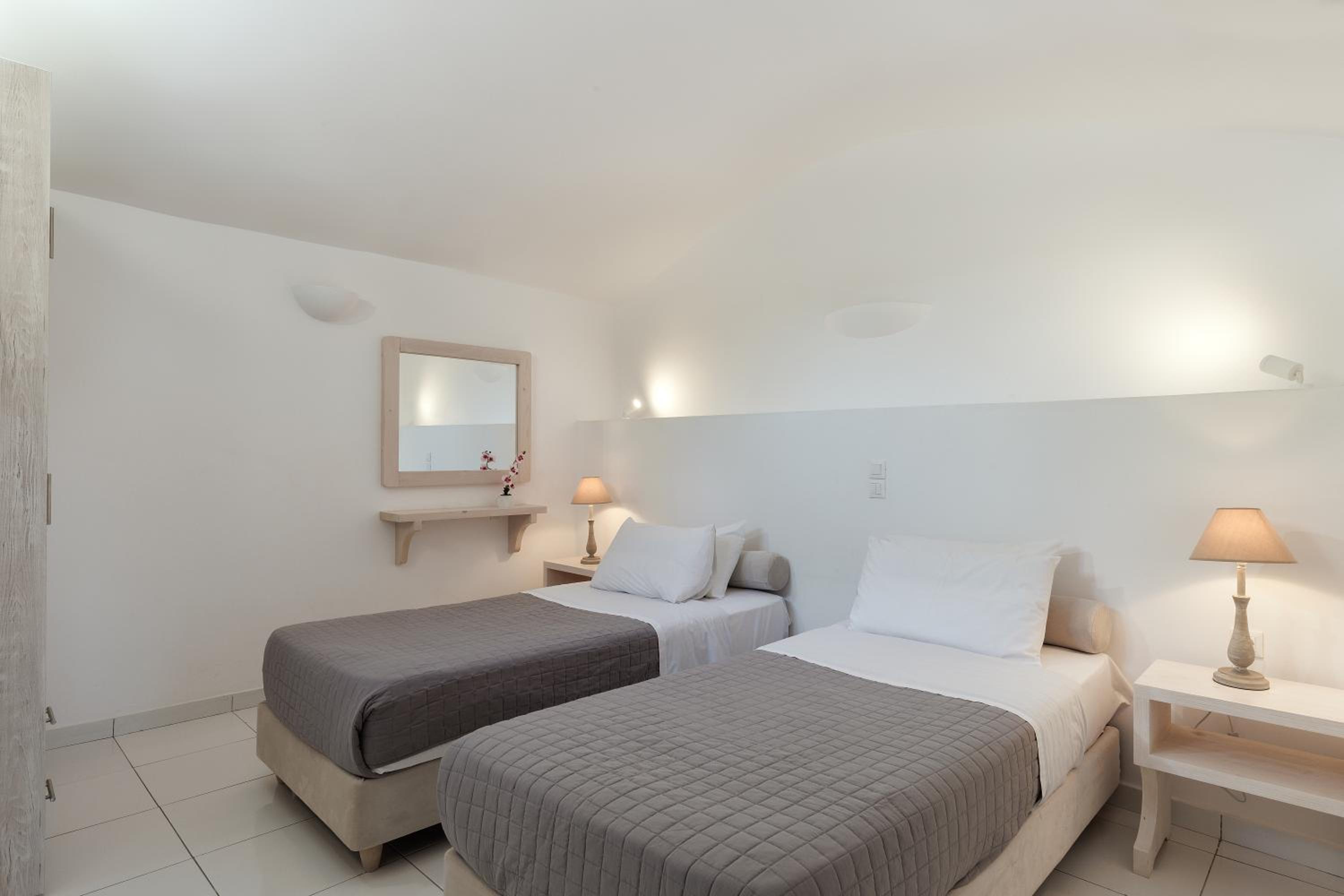 Standard Sea View Suite - Photo 6