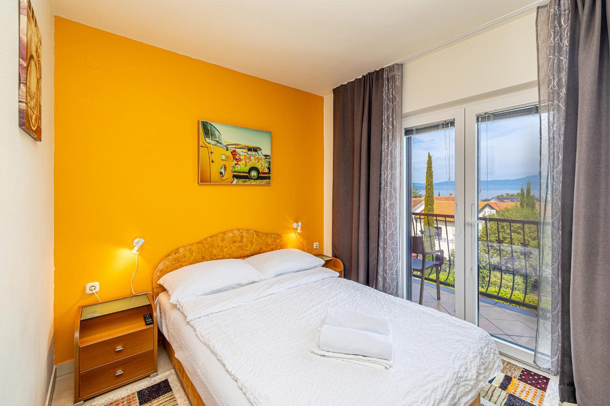 Deluxe Double Room with Balcony and Sea View