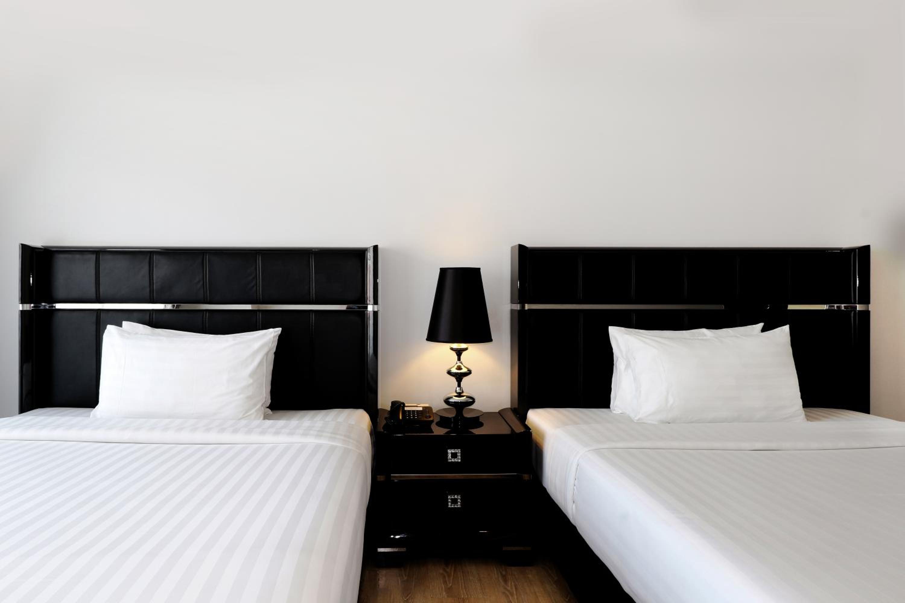 Deluxe Twin Room - Photo 5