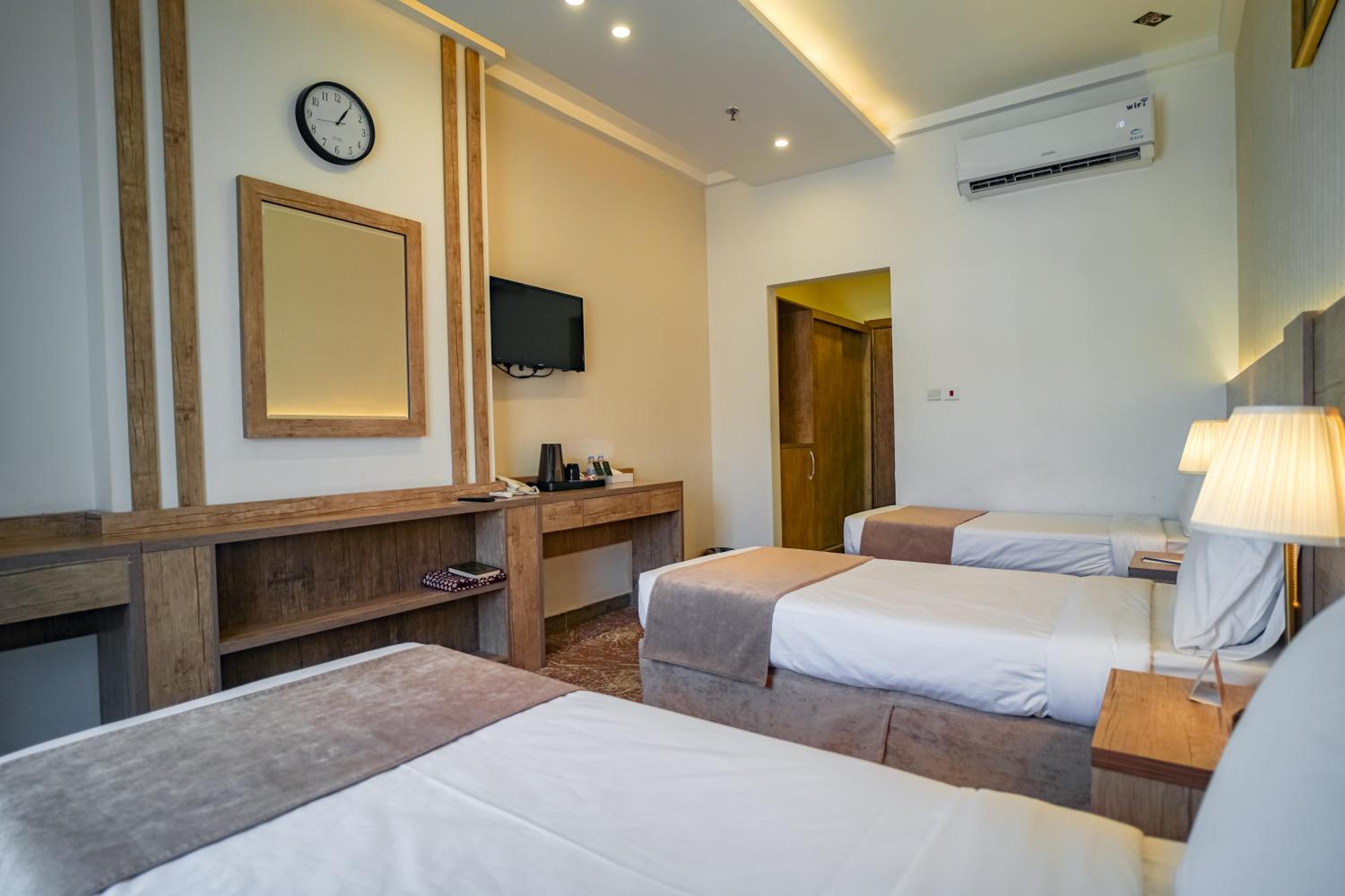 Triple Room - Photo 5