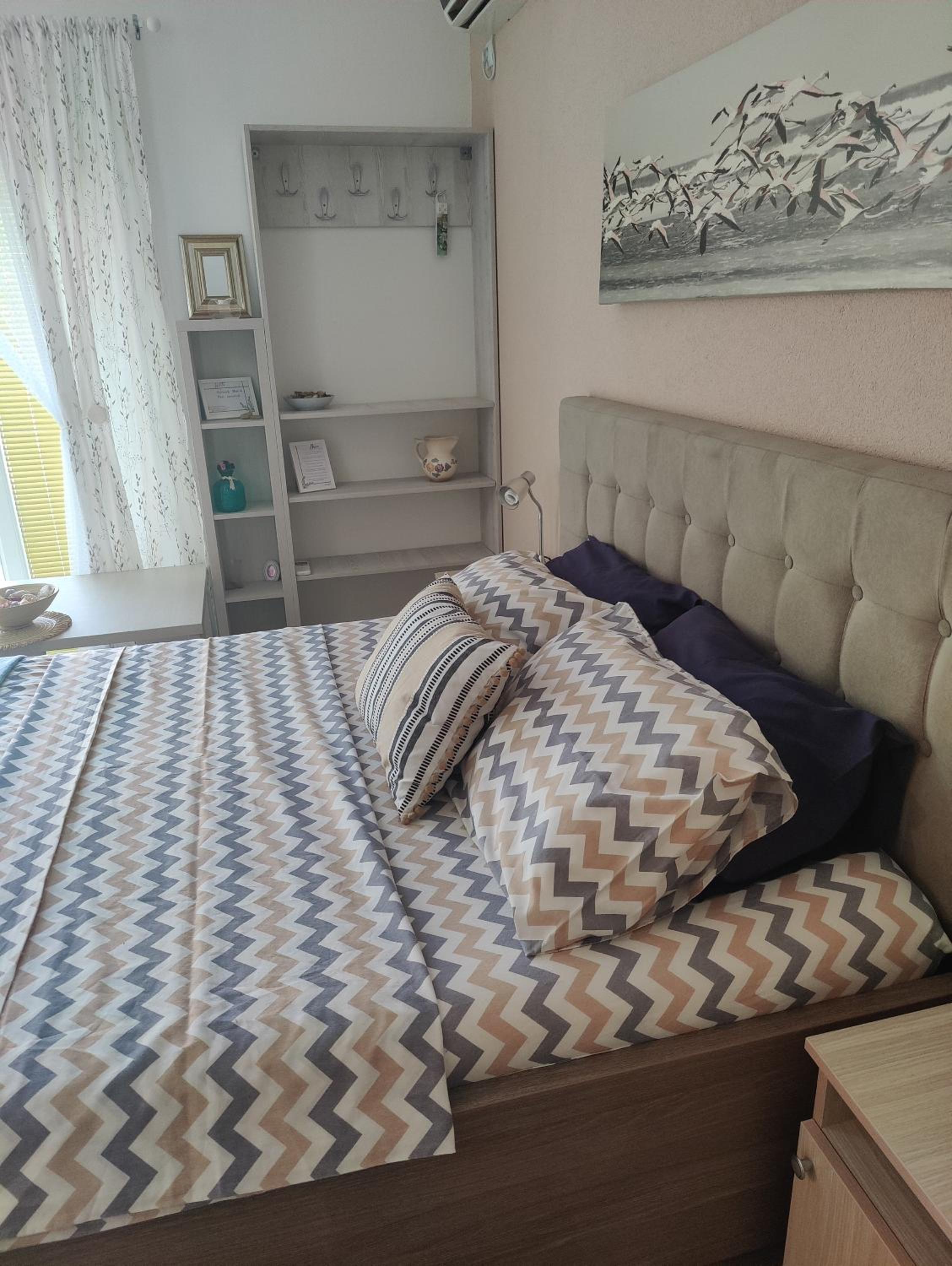 One-Bedroom Apartment with Garden View