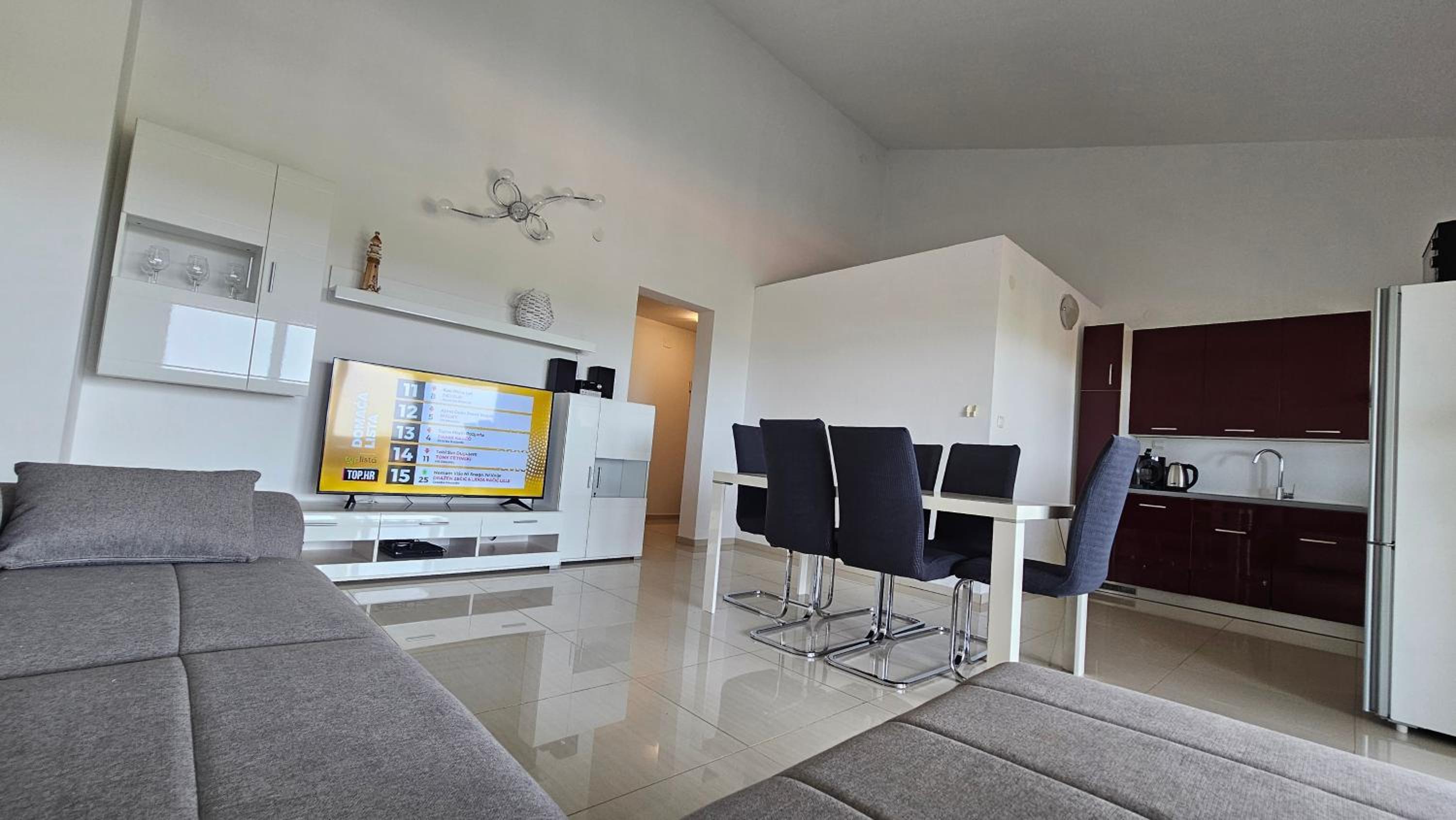 Two-Bedroom Apartment - Photo 12
