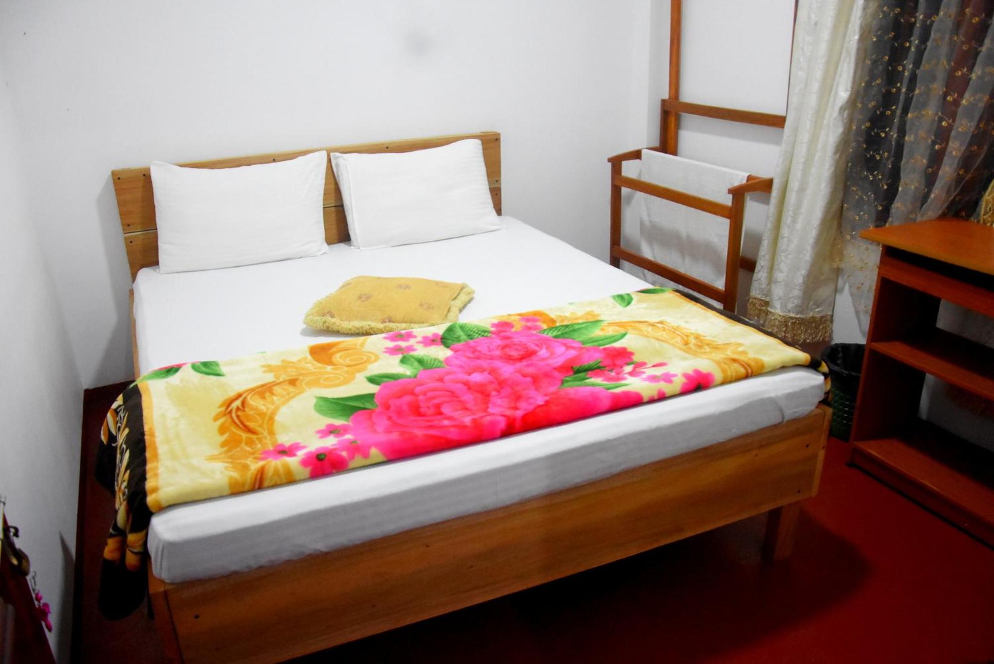 Double Room with Private External Bathroom photo 1