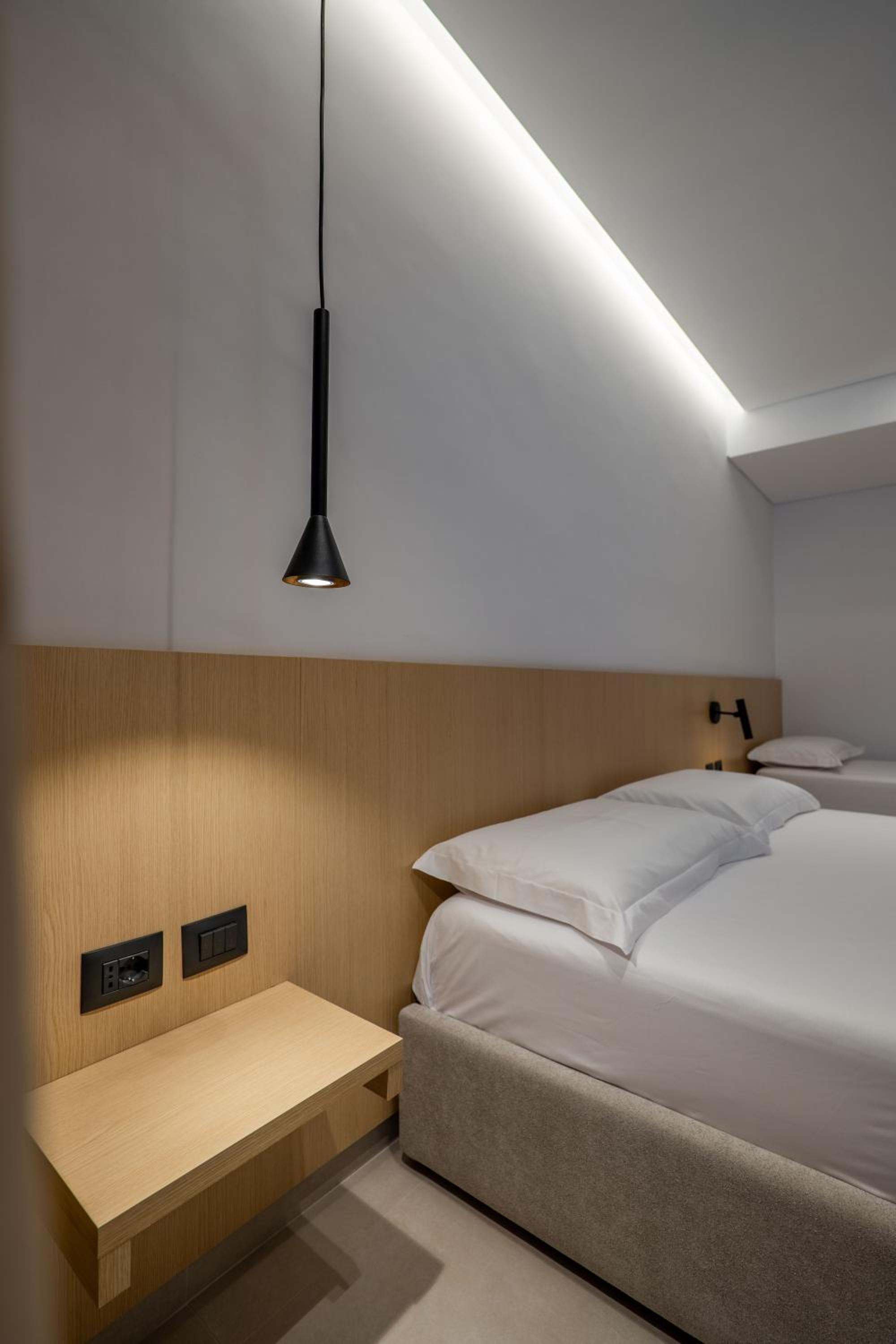 Deluxe Triple Room photo 2