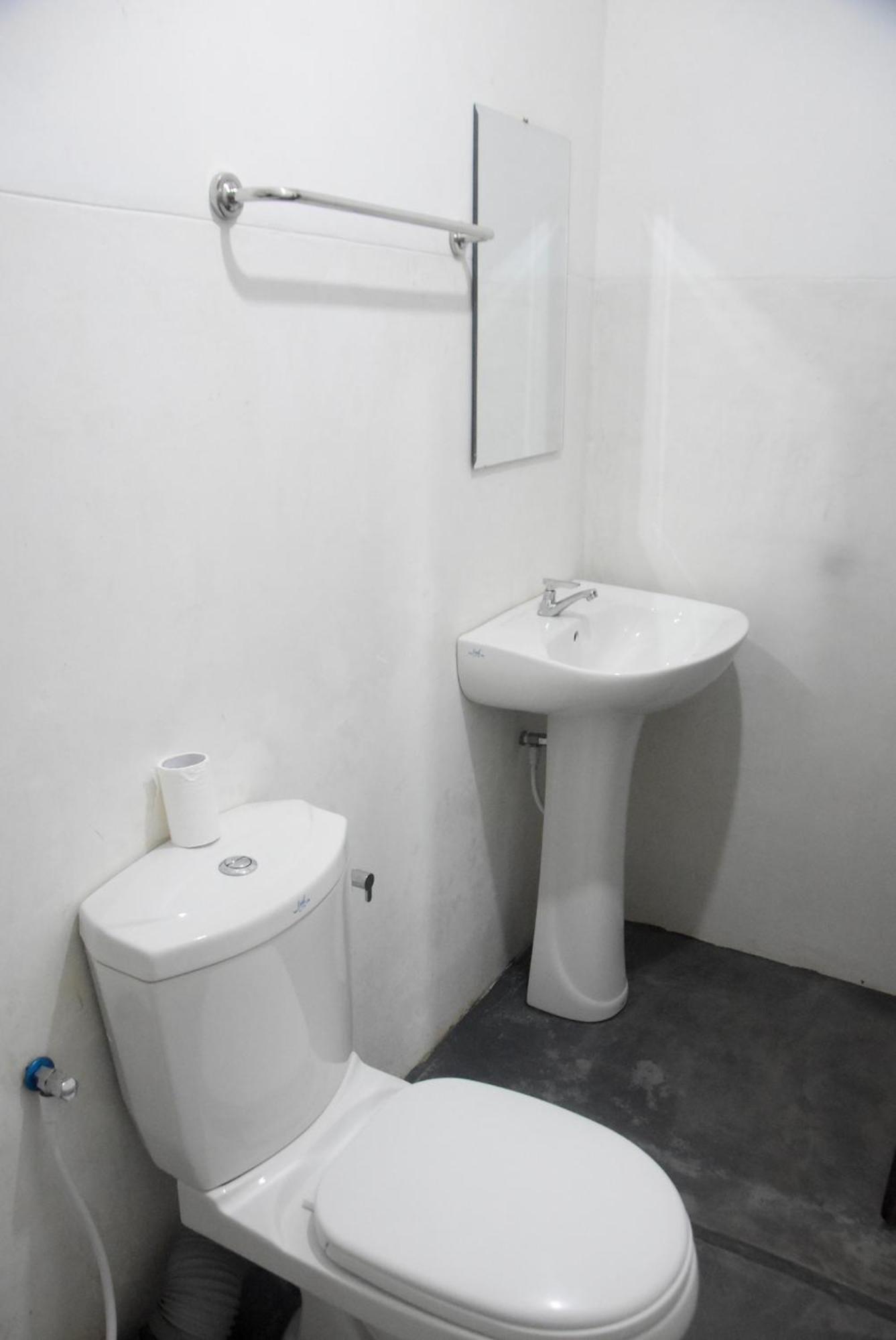 Double Room with Private Bathroom photo 1