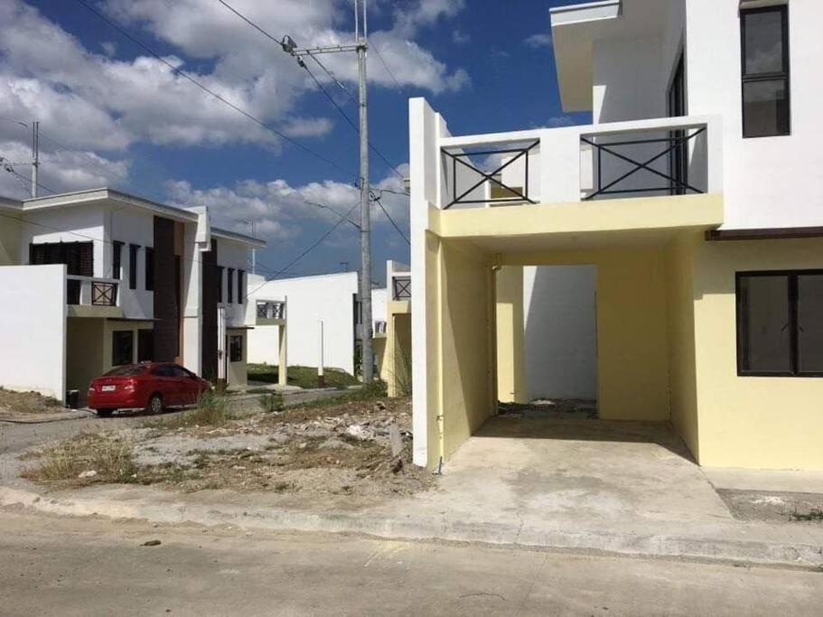 One-Bedroom House photo 2